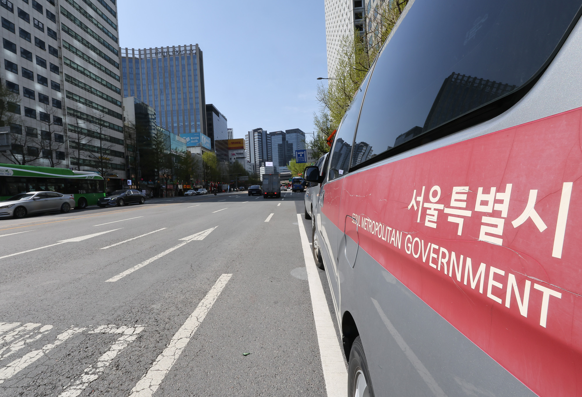 시청역;도로지반침하 싱크홀