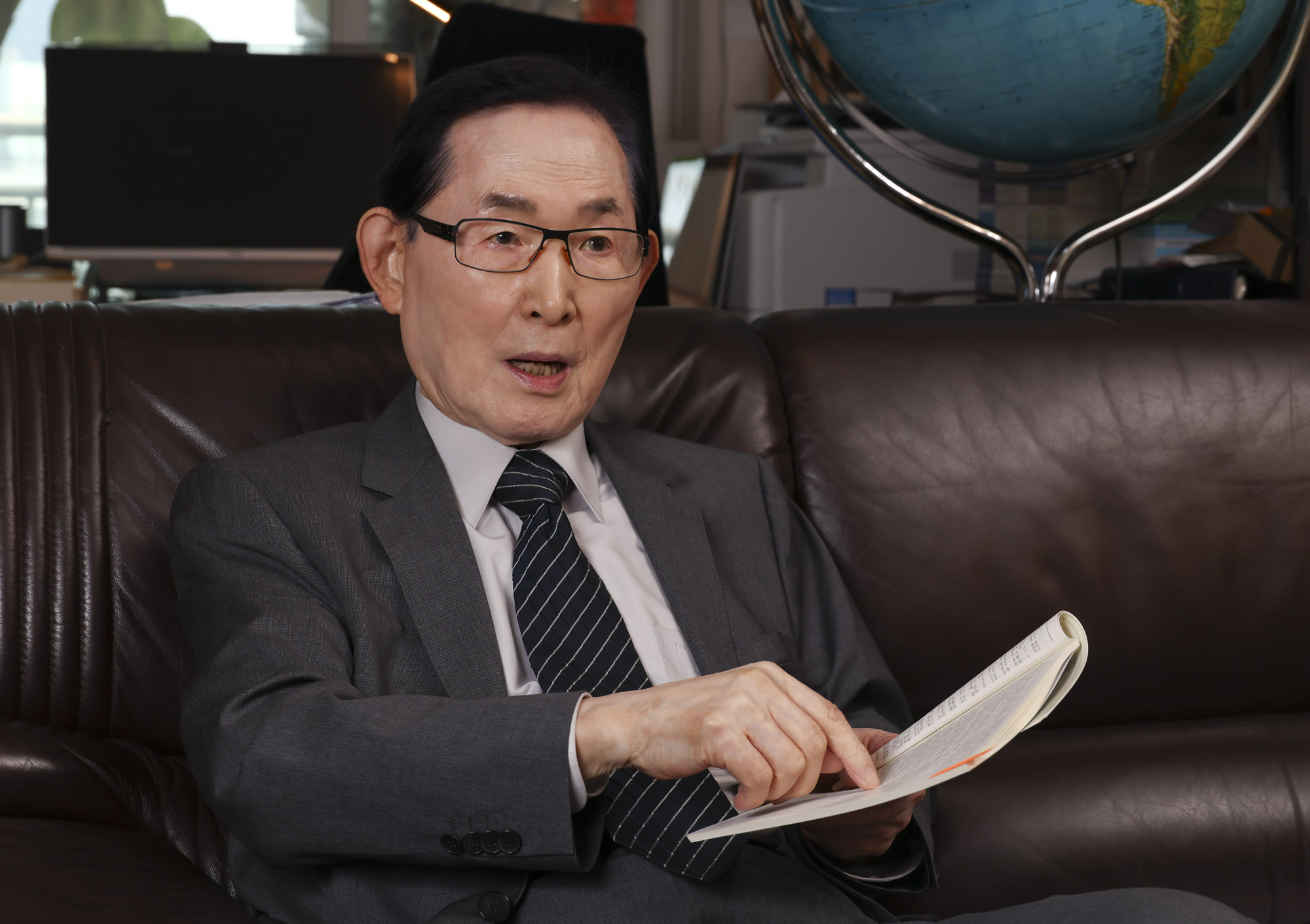 허영교수;허영경희대교수;허영법학전문대;허영법학학자;허영법;허영석좌교수