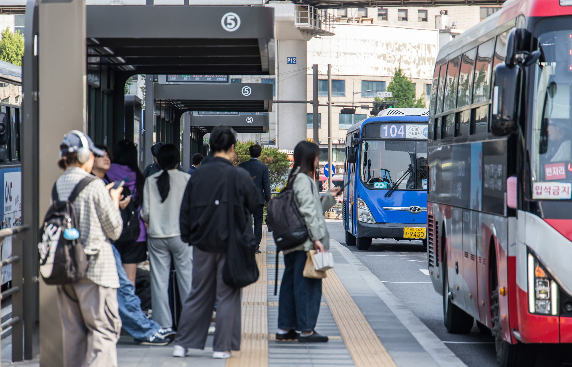 사회;세태;서울시내버스노조;버스노조준법투쟁;서울시내버스노사협상결렬;서울역버스환승센터;서울시내버스노조준법투쟁