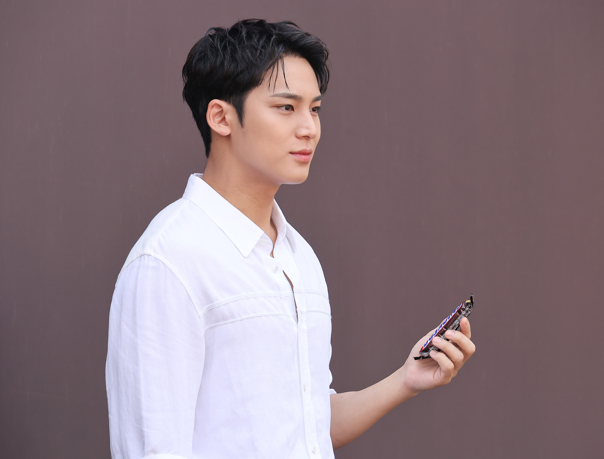 스니커즈 에너지 스테이션 팝업 세븐틴 민규