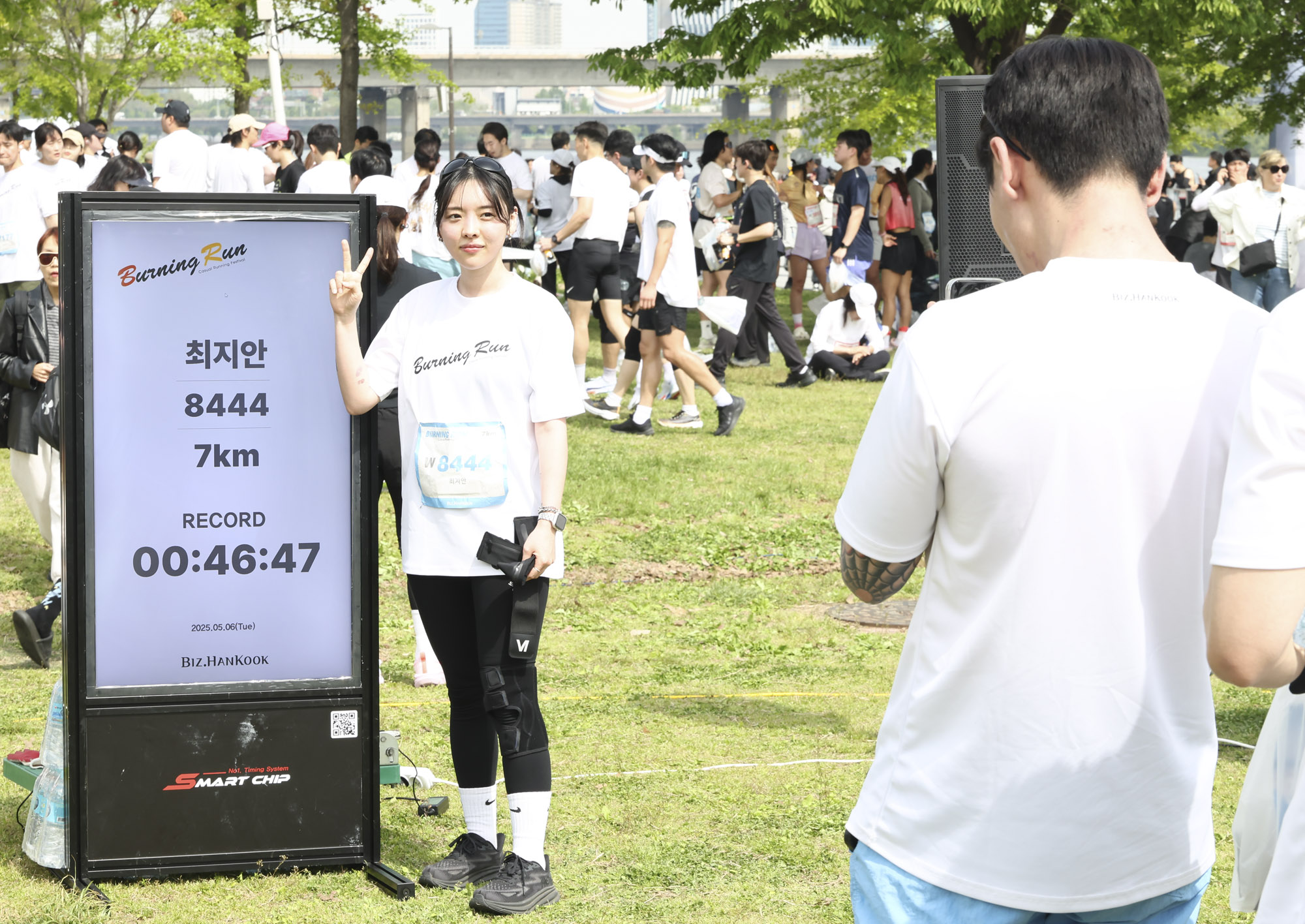 버닝런;버닝런2025;마라톤;비즈한국마라톤