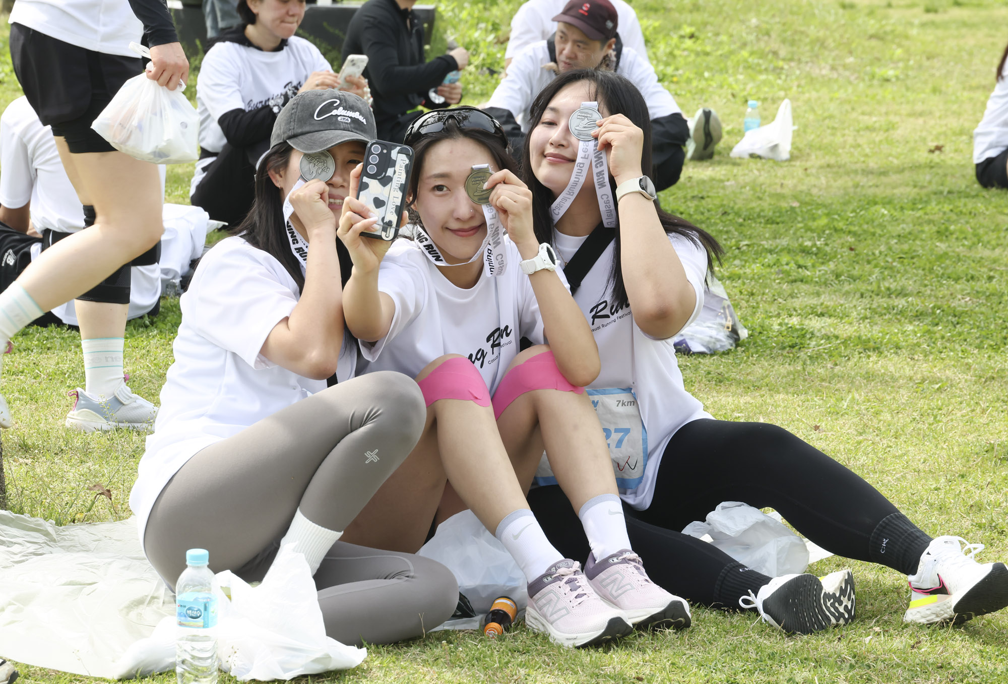 버닝런;버닝런2025;마라톤;비즈한국마라톤