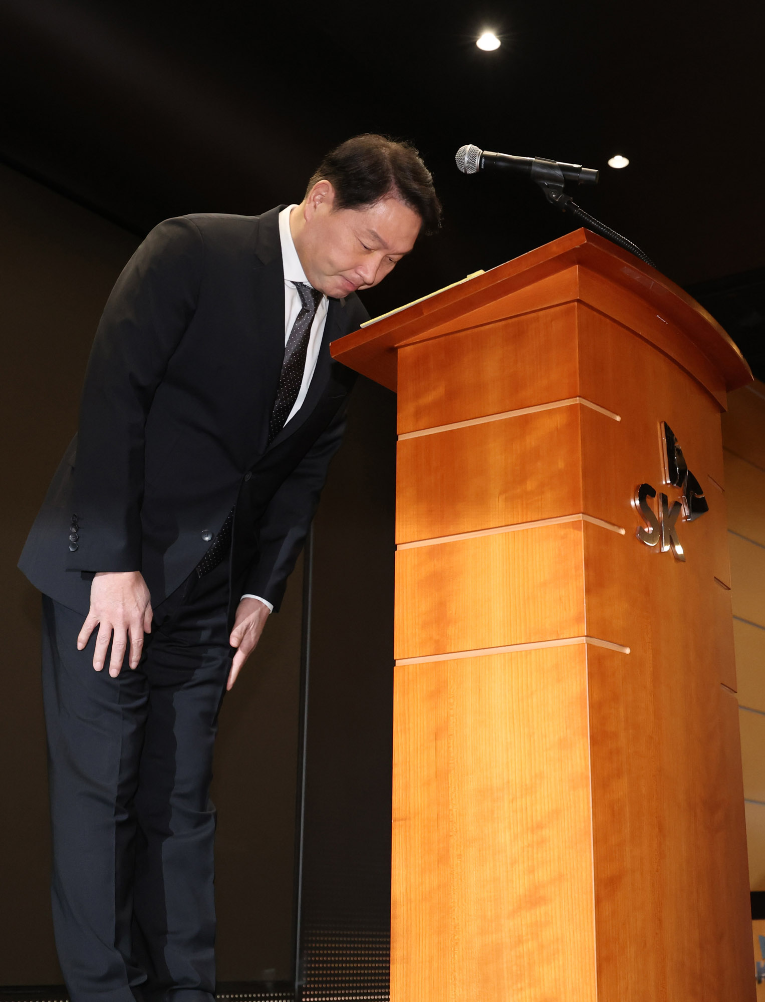 SK;SK최태원;최태원회장;최태원사과;최태원대국민사과;최태원기자회견;최태원유심;SK유심최태원