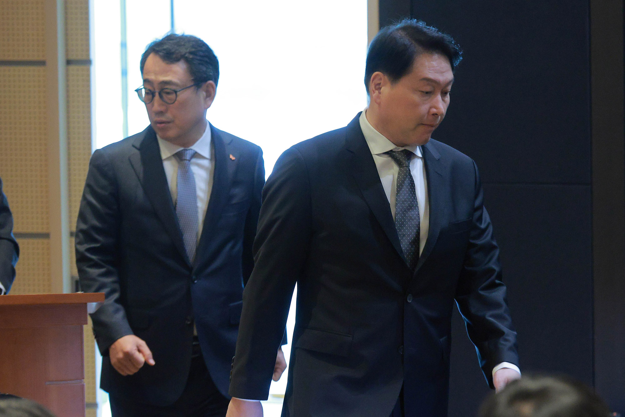 SK;SK최태원;최태원회장;최태원사과;최태원대국민사과;최태원기자회견;최태원유심;SK유심최태원