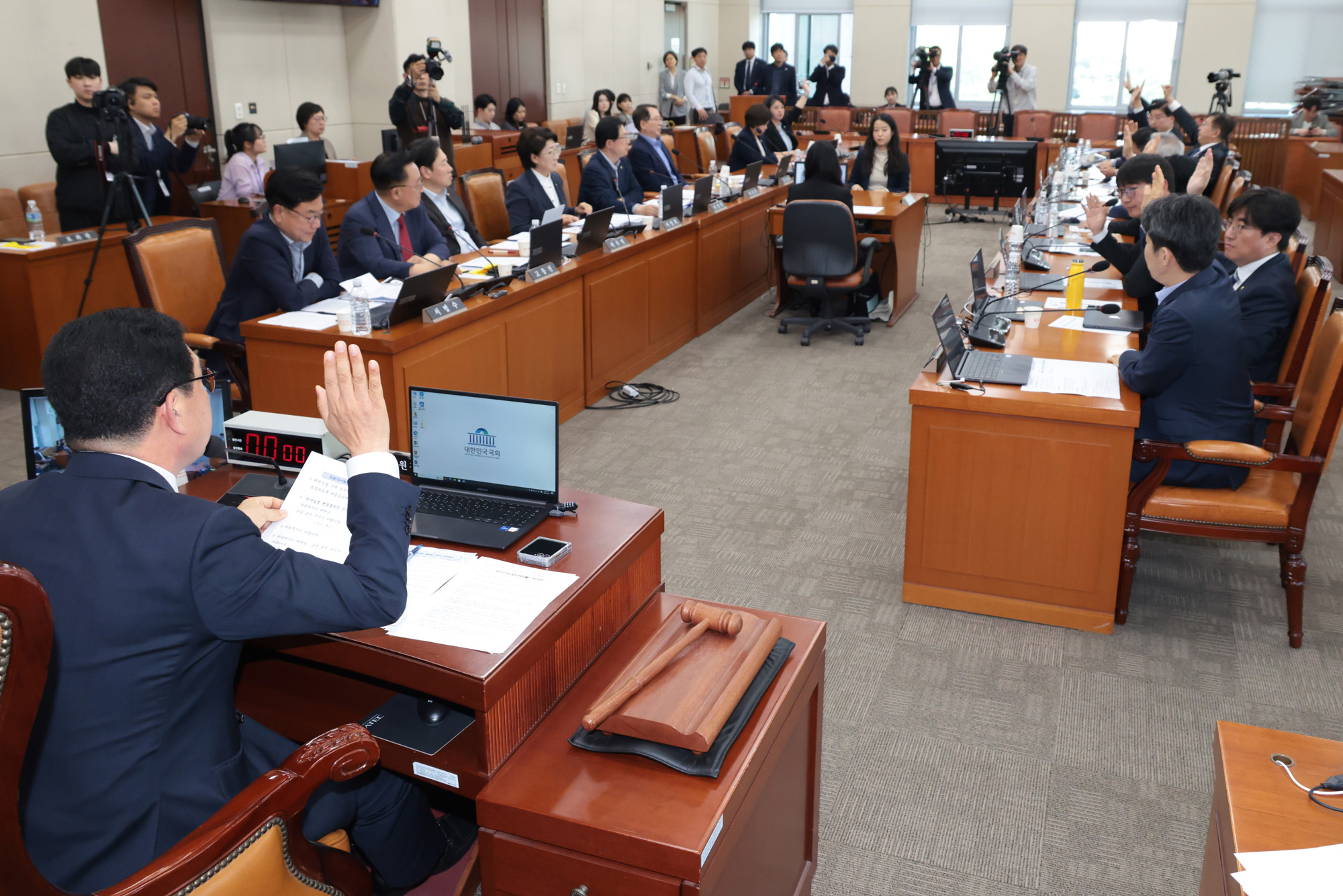 정치;국회;행정안전위원회;신정훈;공직선거법개정안