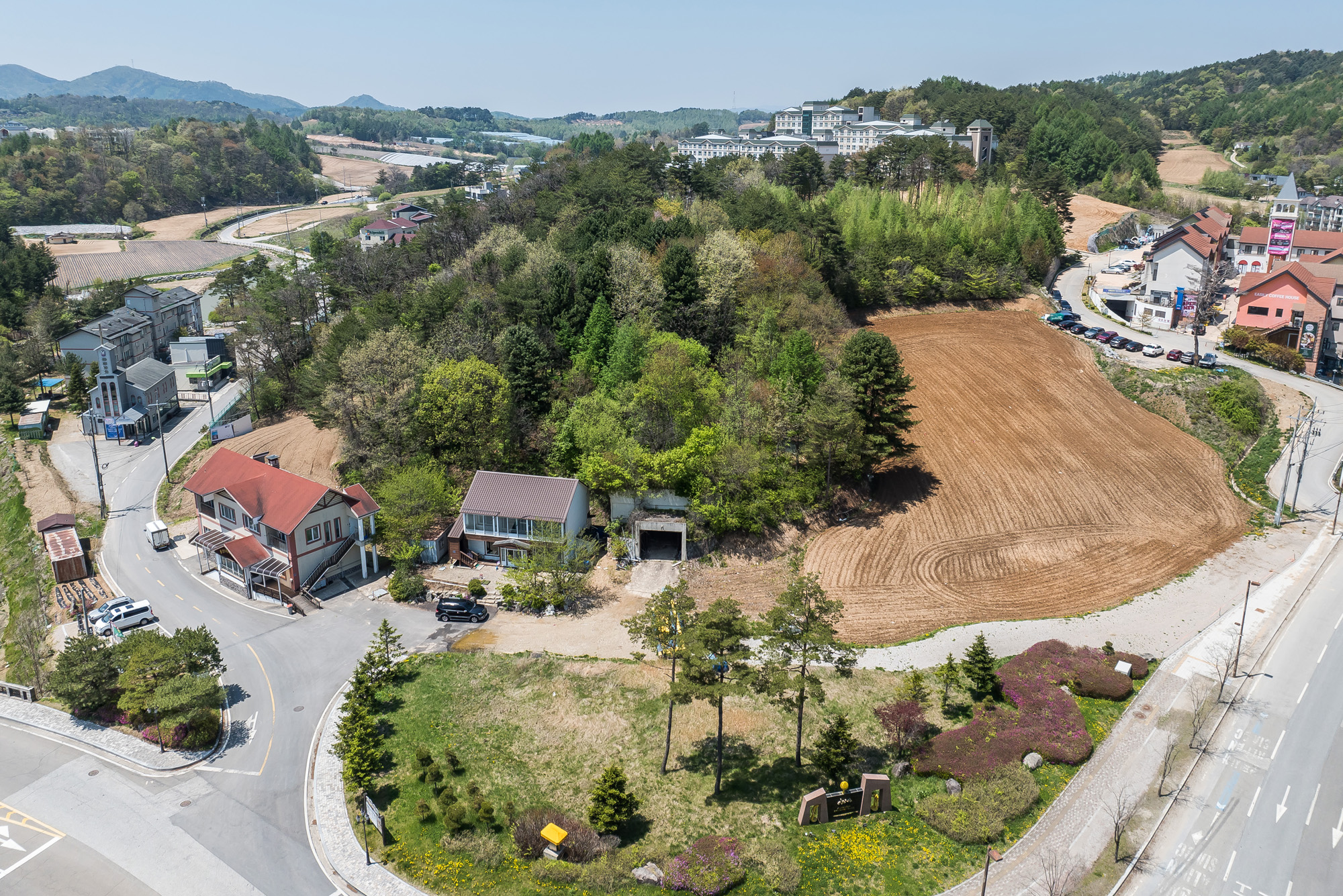 경제;기업;대기업;롯데그룹;롯데일가;롯데일가농지매입;롯데일가농지법위반;장선윤롯데호텔전무;신영자롯데장학재단이사장;롯데장재영;신영자매입토지