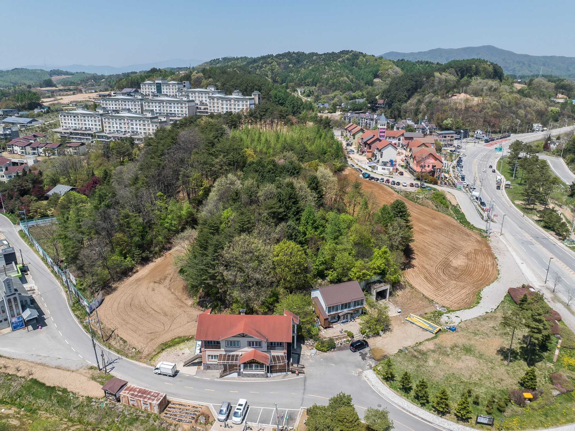 경제;기업;대기업;롯데그룹;롯데일가;롯데일가농지매입;롯데일가농지법위반;장선윤롯데호텔전무;신영자롯데장학재단이사장;롯데장재영;신영자매입토지