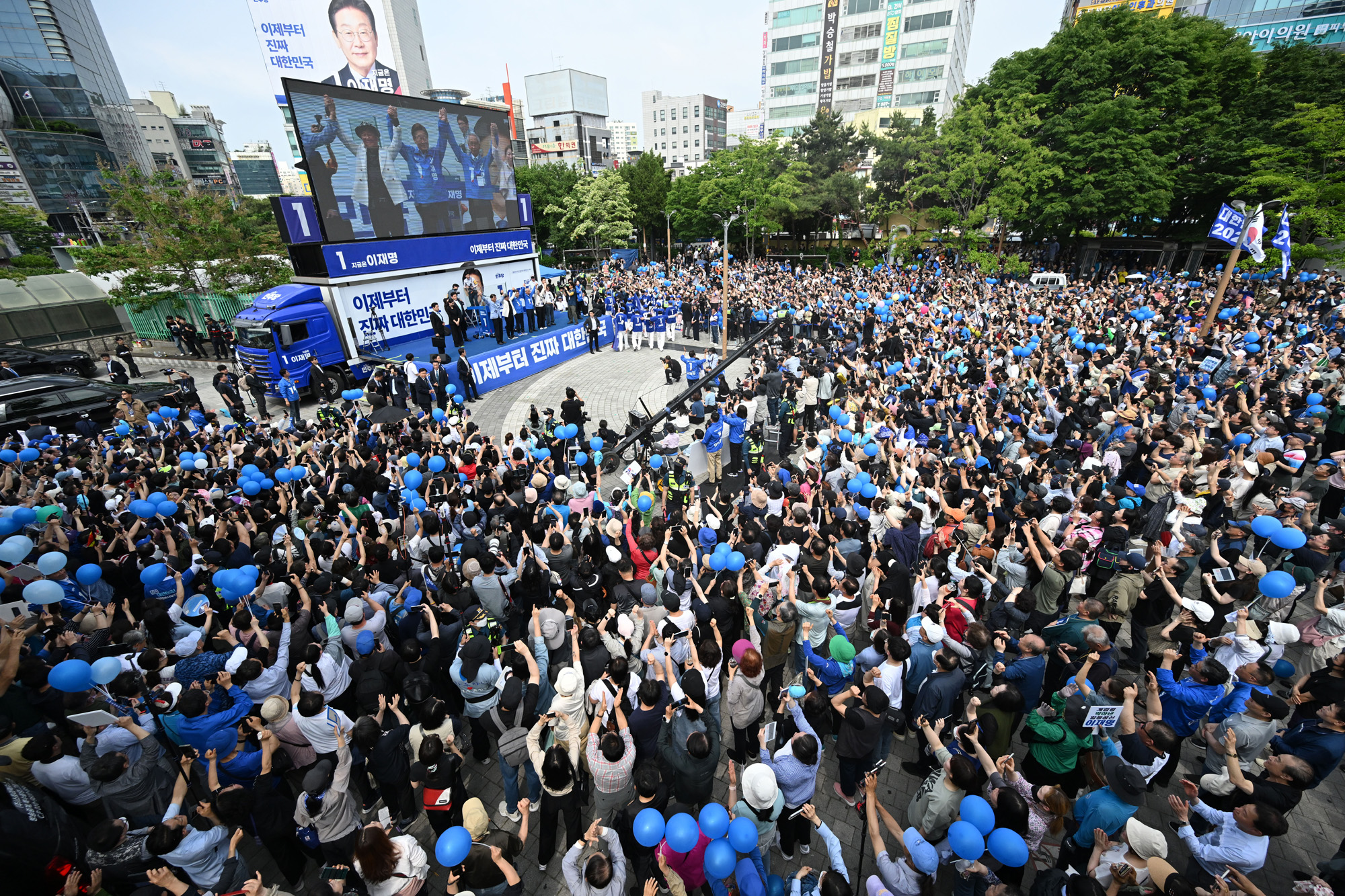 정치;인물;정당;더불어민주당;대통령후보;민주당대선후보;이재명;이재명후보;이재명대선후보선거유세;이재명인천유세;이재명부평유세