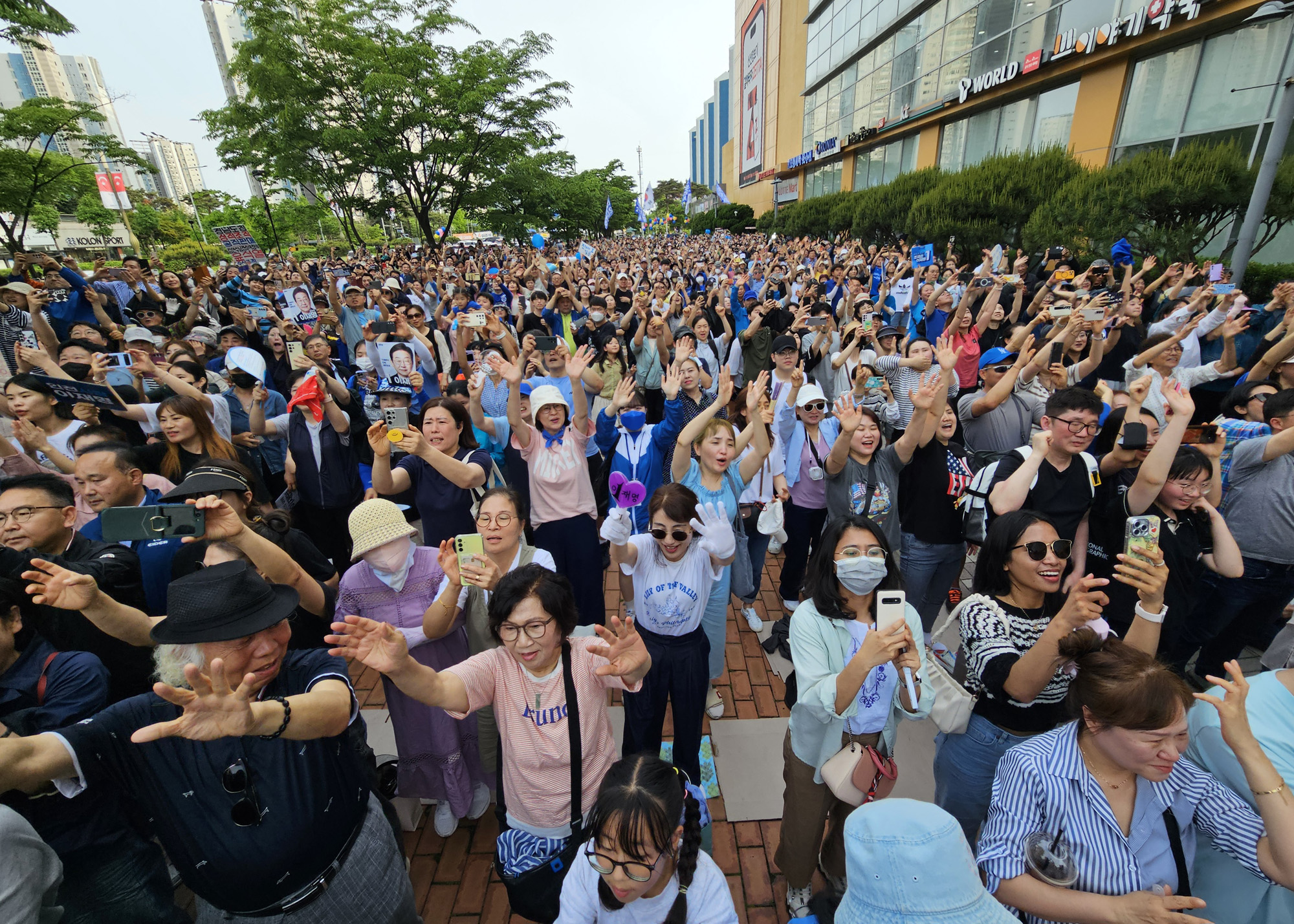 정치;인물;정당;더불어민주당;대통령후보;민주당대선후보;이재명;이재명후보;이재명대선후보선거유세;이재명인천유세;이재명인천서구유세