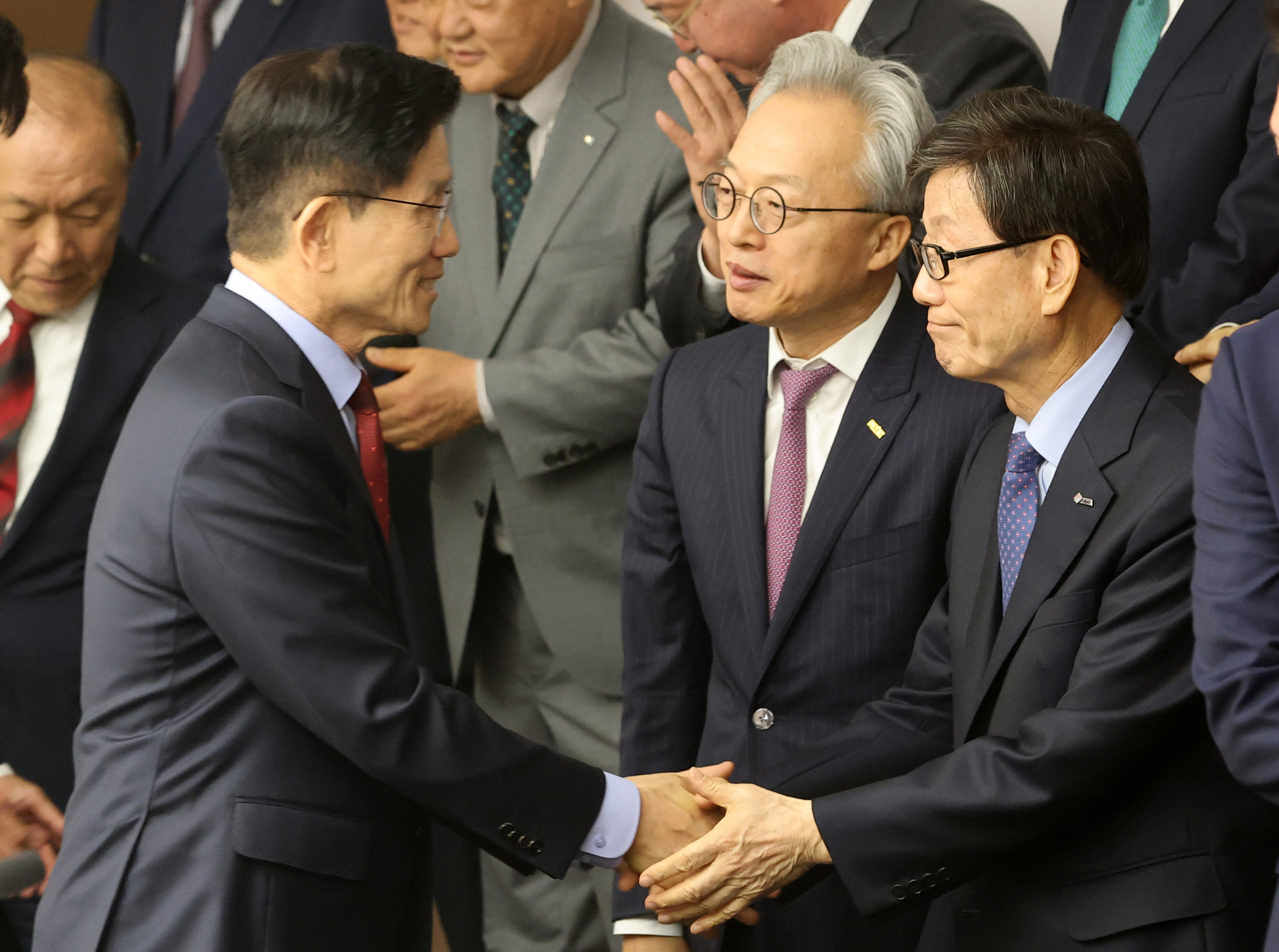 정치;대선;선거유세;국민의힘대선후보;김문수;경제5단체장간담회;최태원