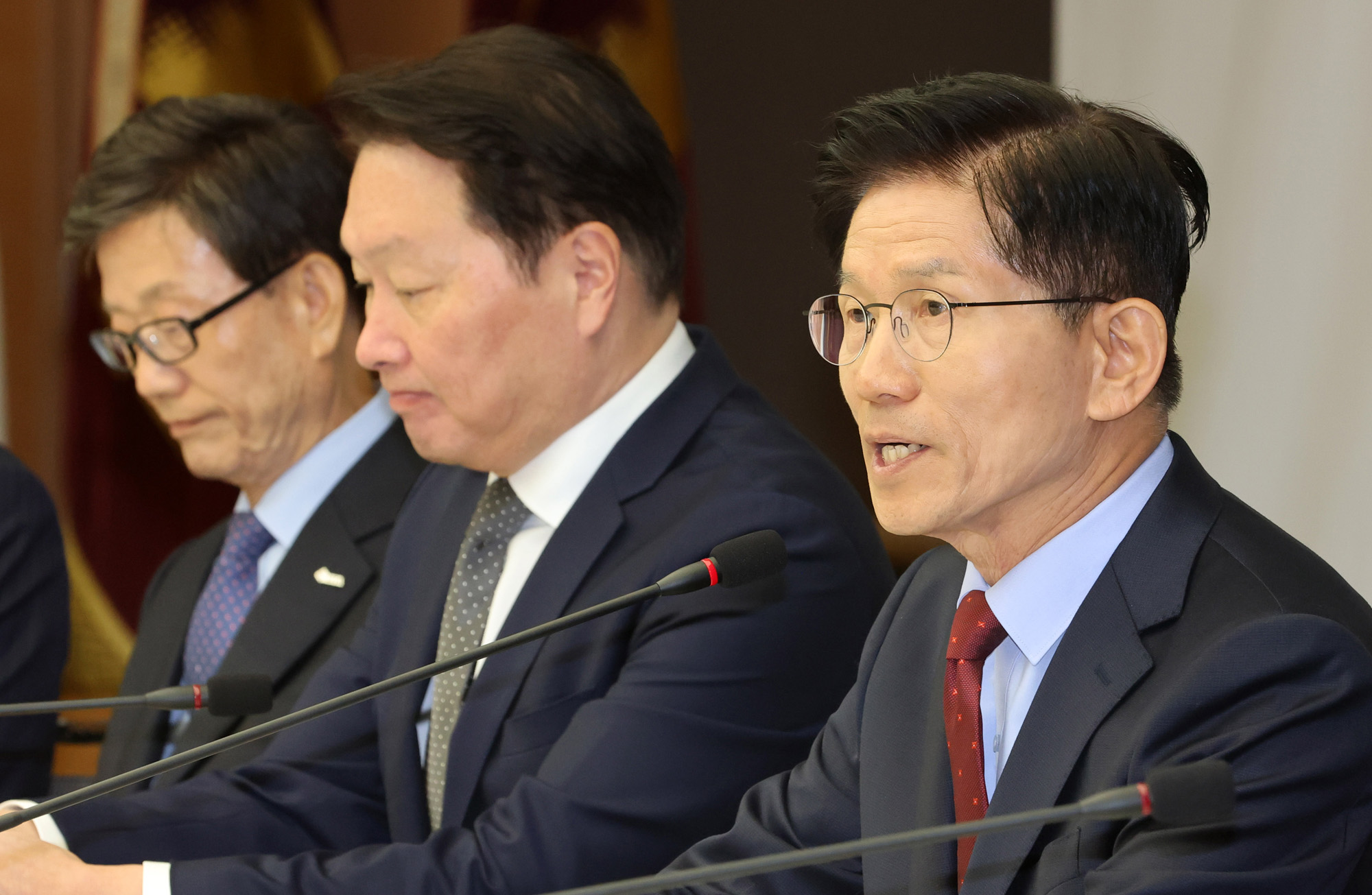 정치;대선;선거유세;국민의힘대선후보;김문수;경제5단체장간담회;최태원