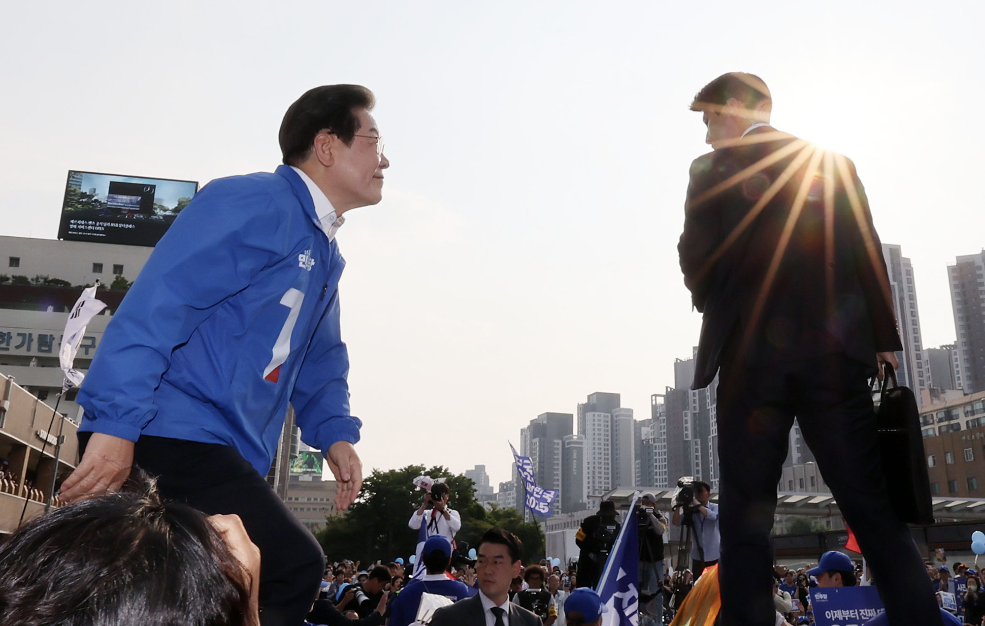 정치;대선;대선후보;21대대통령선거후보유세;대선유세현장;이재명;반포유세이재명;고속터미널이재명