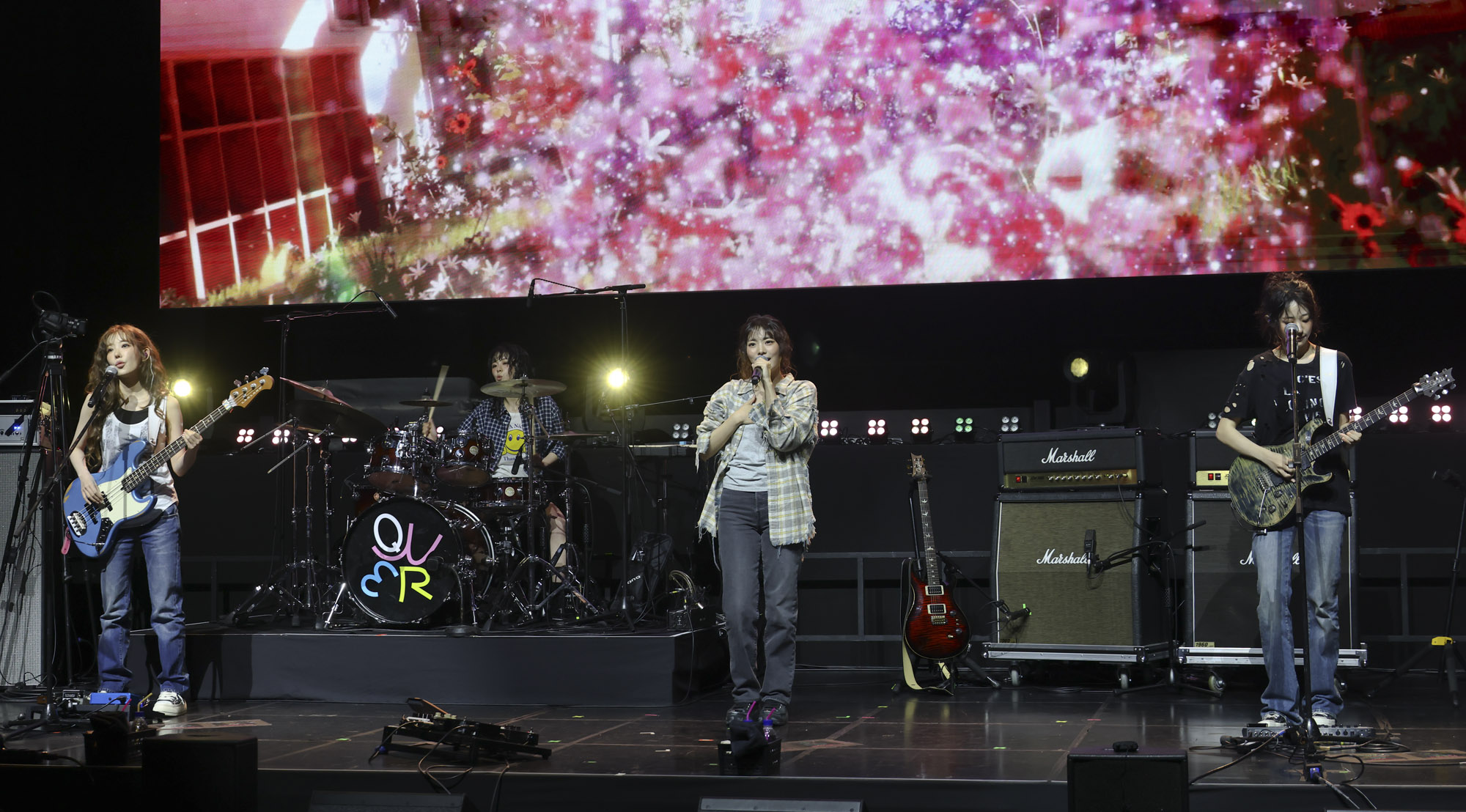 QWER;걸밴드;쇼케이스;큐더블유이알;가수