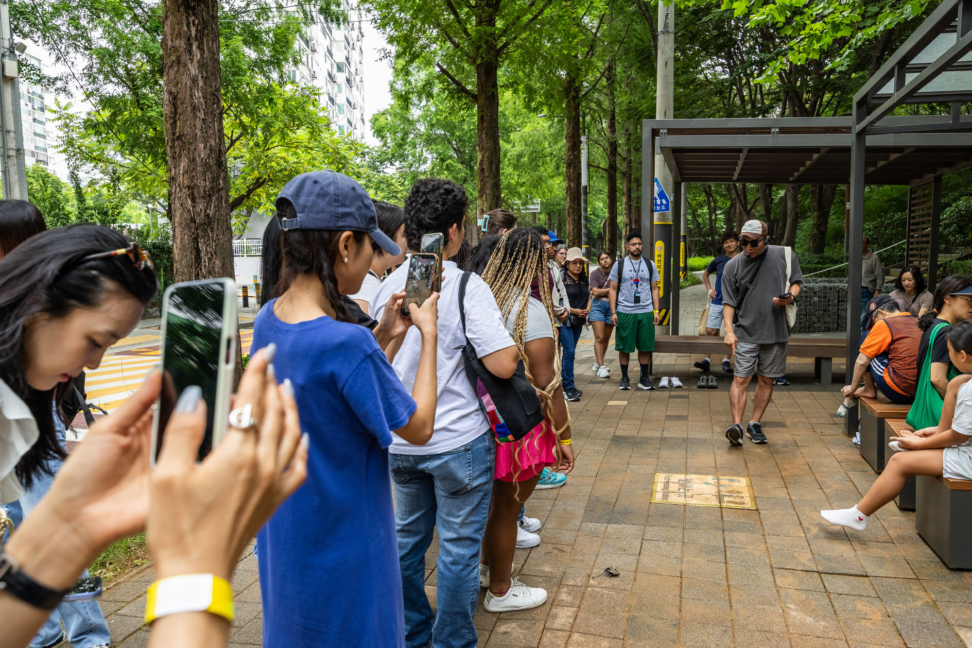 행사;강남구청;우먼센스;강남유닉투어;양재천황톳길피크닉;황토길맨발걷기;뷰티클래스;강남유닉투어양재천 황톳길피크닉;우먼센스K퀸