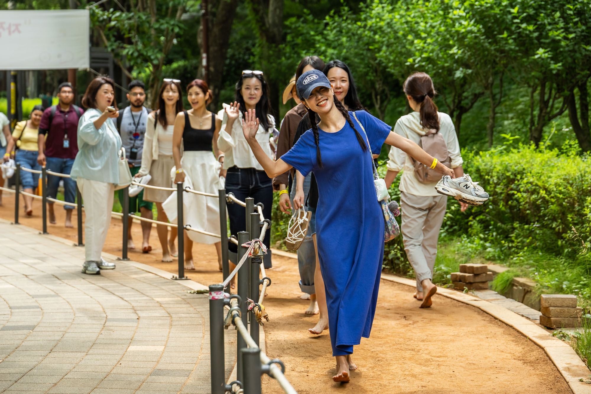 행사;강남구청;우먼센스;강남유닉투어;양재천황톳길피크닉;황토길맨발걷기;뷰티클래스;강남유닉투어양재천 황톳길피크닉;우먼센스K퀸