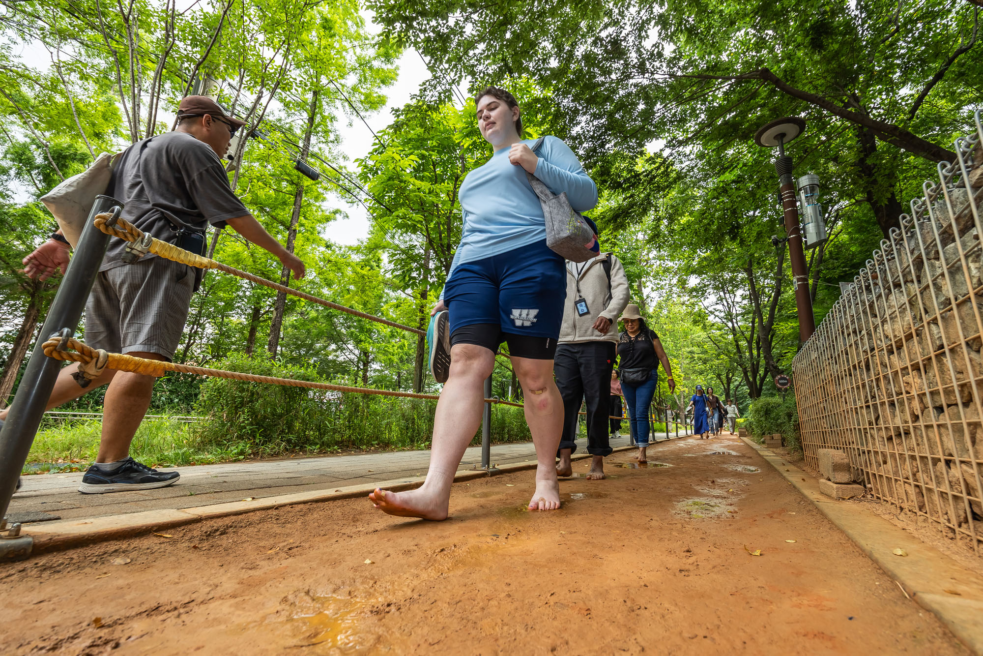 행사;강남구청;우먼센스;강남유닉투어;양재천황톳길피크닉;황토길맨발걷기;뷰티클래스;강남유닉투어양재천 황톳길피크닉;우먼센스K퀸