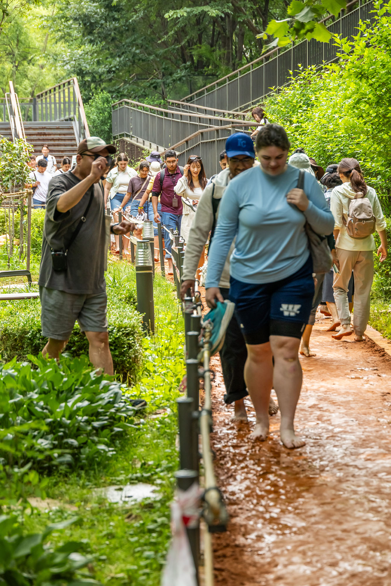 행사;강남구청;우먼센스;강남유닉투어;양재천황톳길피크닉;황토길맨발걷기;뷰티클래스;강남유닉투어양재천 황톳길피크닉;우먼센스K퀸