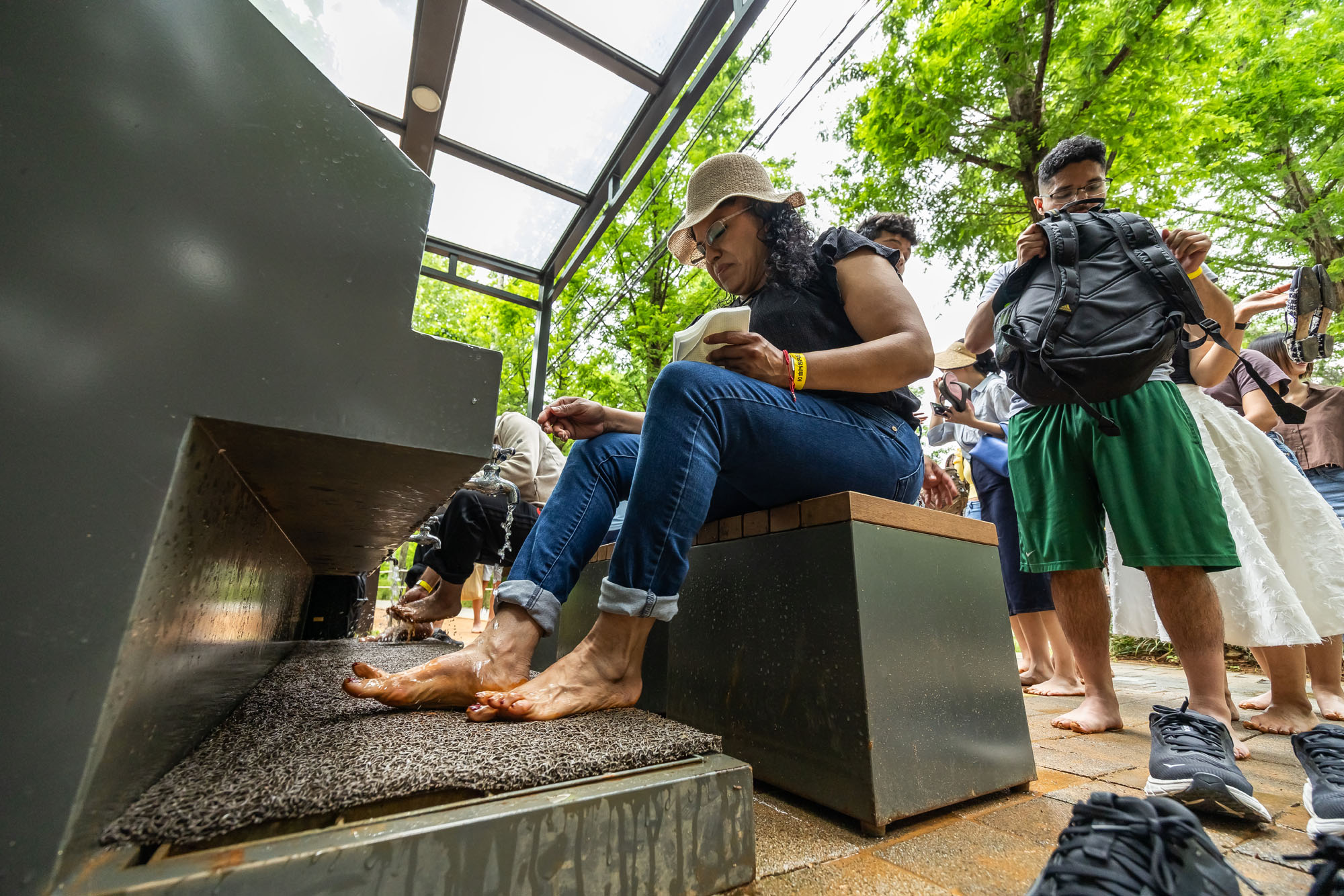 행사;강남구청;우먼센스;강남유닉투어;양재천황톳길피크닉;황토길맨발걷기;뷰티클래스;강남유닉투어양재천 황톳길피크닉;우먼센스K퀸