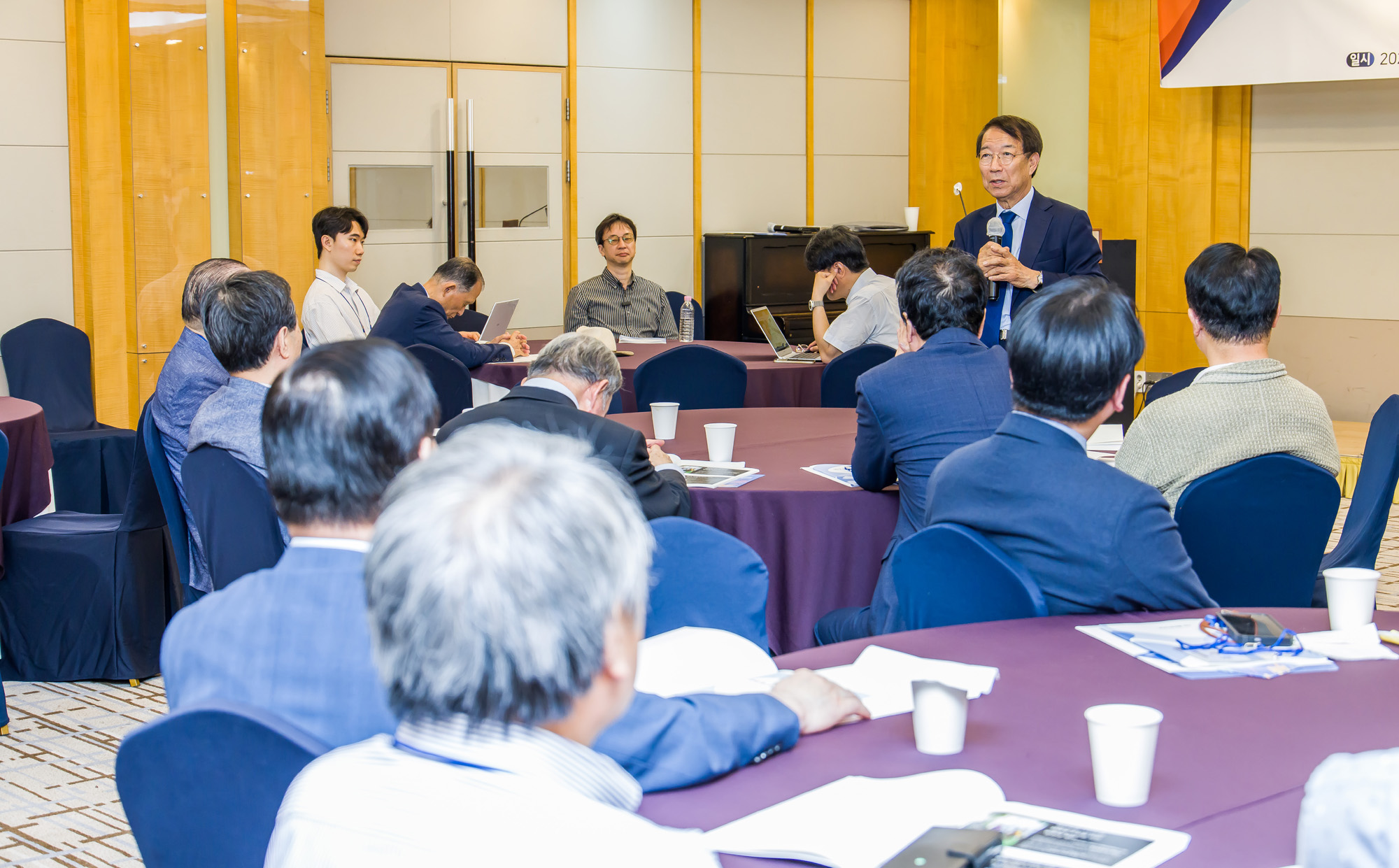 경제;행사;동반성장연구소;제120회동반성장포럼;정운찬;정운찬동반성장연구소이사장;유명종;씨디메스;동반성장 스타트업 생태계 조성을 위한 실천과 ;서울대학교호암교수회관
