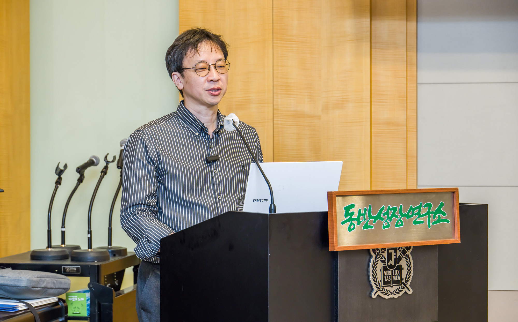 경제;행사;동반성장연구소;제120회동반성장포럼;정운찬;정운찬동반성장연구소이사장;유명종;씨디메스;동반성장 스타트업 생태계 조성을 위한 실천과 ;서울대학교호암교수회관