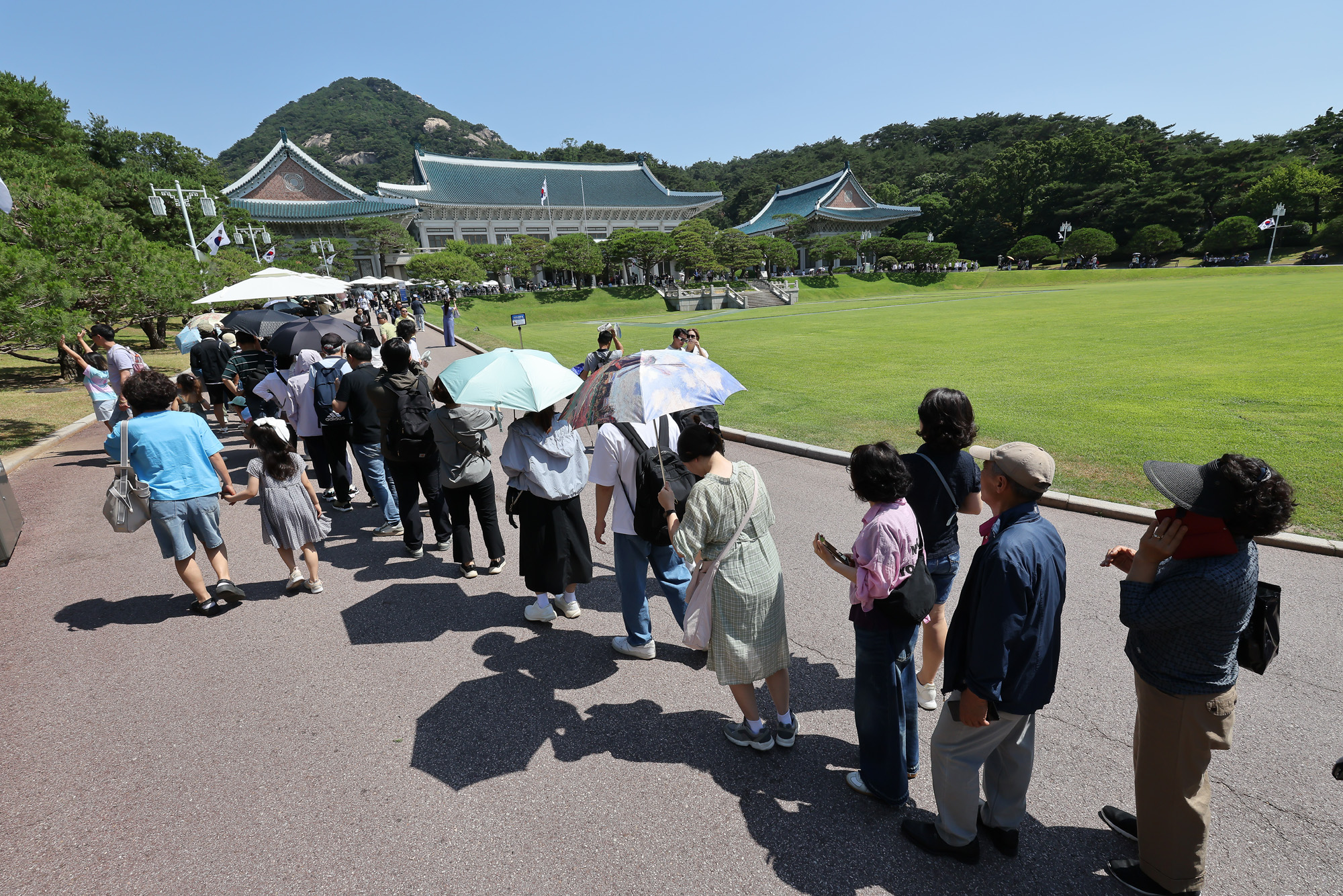 청와대;본관;관람