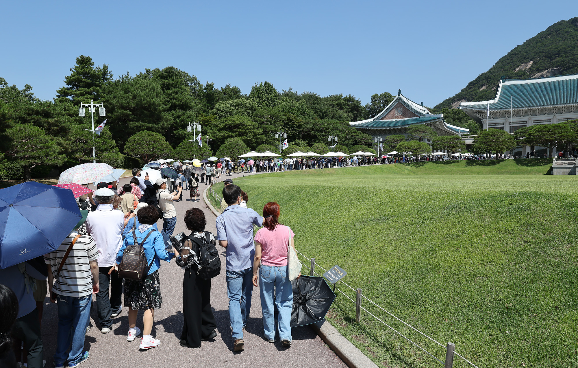 청와대;본관;관람