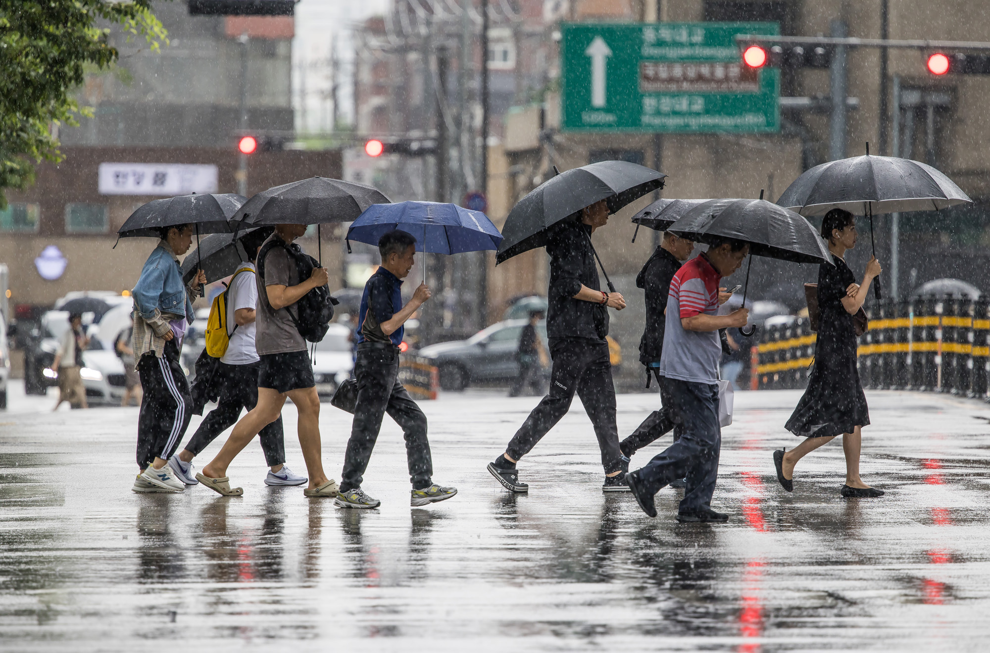 날씨;계절;계절스케치;여름스케치;장마스케치;폭우스케치;여름장마;비스케치;용산역비스케치