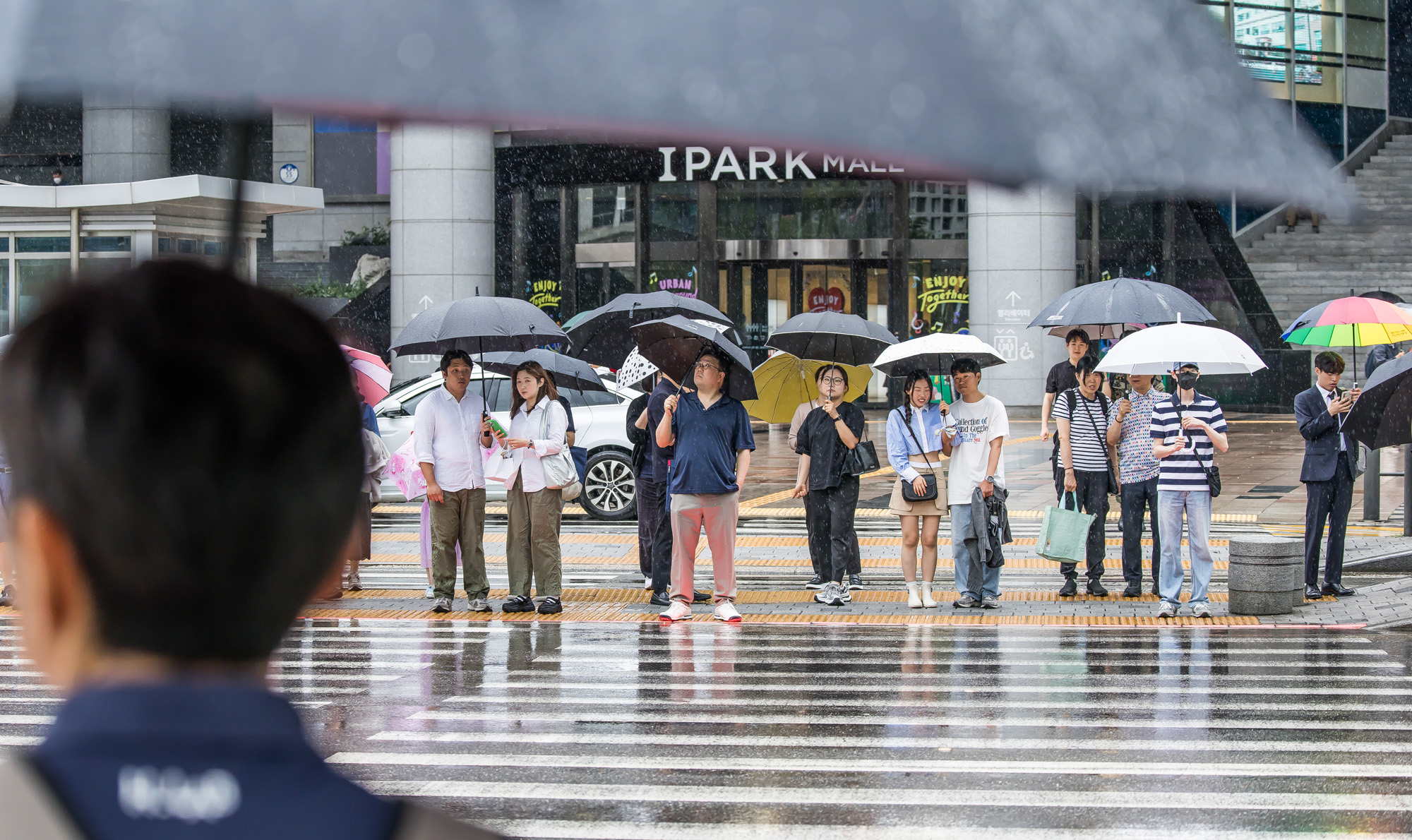 날씨;계절;계절스케치;여름스케치;장마스케치;폭우스케치;여름장마;비스케치;용산역비스케치