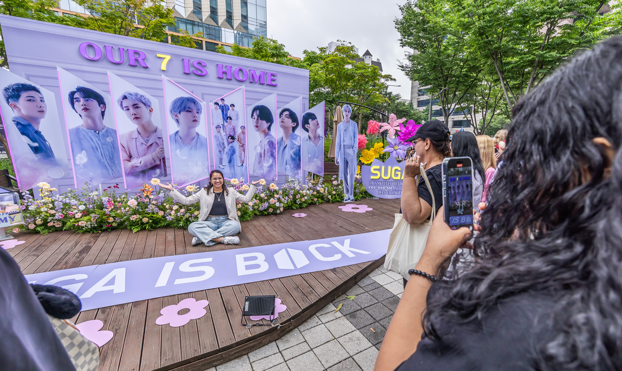 연예;방송;가수;대중가요;아이돌;방탄소년단;BTS;하이브;방탄소년단전역;방탄소년단제대;BTS군복무;하이브사옥;방탄소년단팬;BTS아미;슈가 소집해제