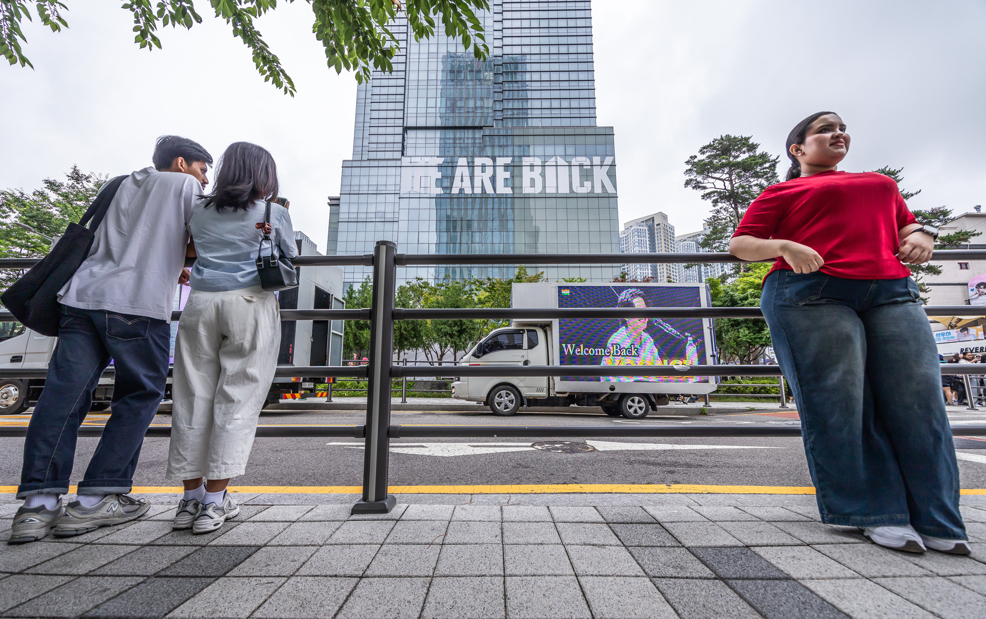 연예;방송;가수;대중가요;아이돌;방탄소년단;BTS;하이브;방탄소년단전역;방탄소년단제대;BTS군복무;하이브사옥;방탄소년단팬;BTS아미;슈가 소집해제