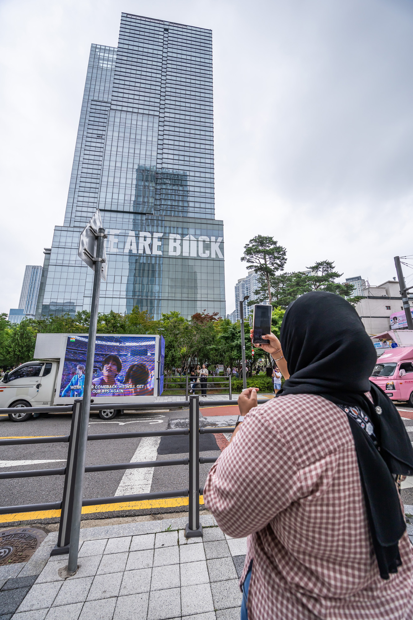 연예;방송;가수;대중가요;아이돌;방탄소년단;BTS;하이브;방탄소년단전역;방탄소년단제대;BTS군복무;하이브사옥;방탄소년단팬;BTS아미;슈가 소집해제