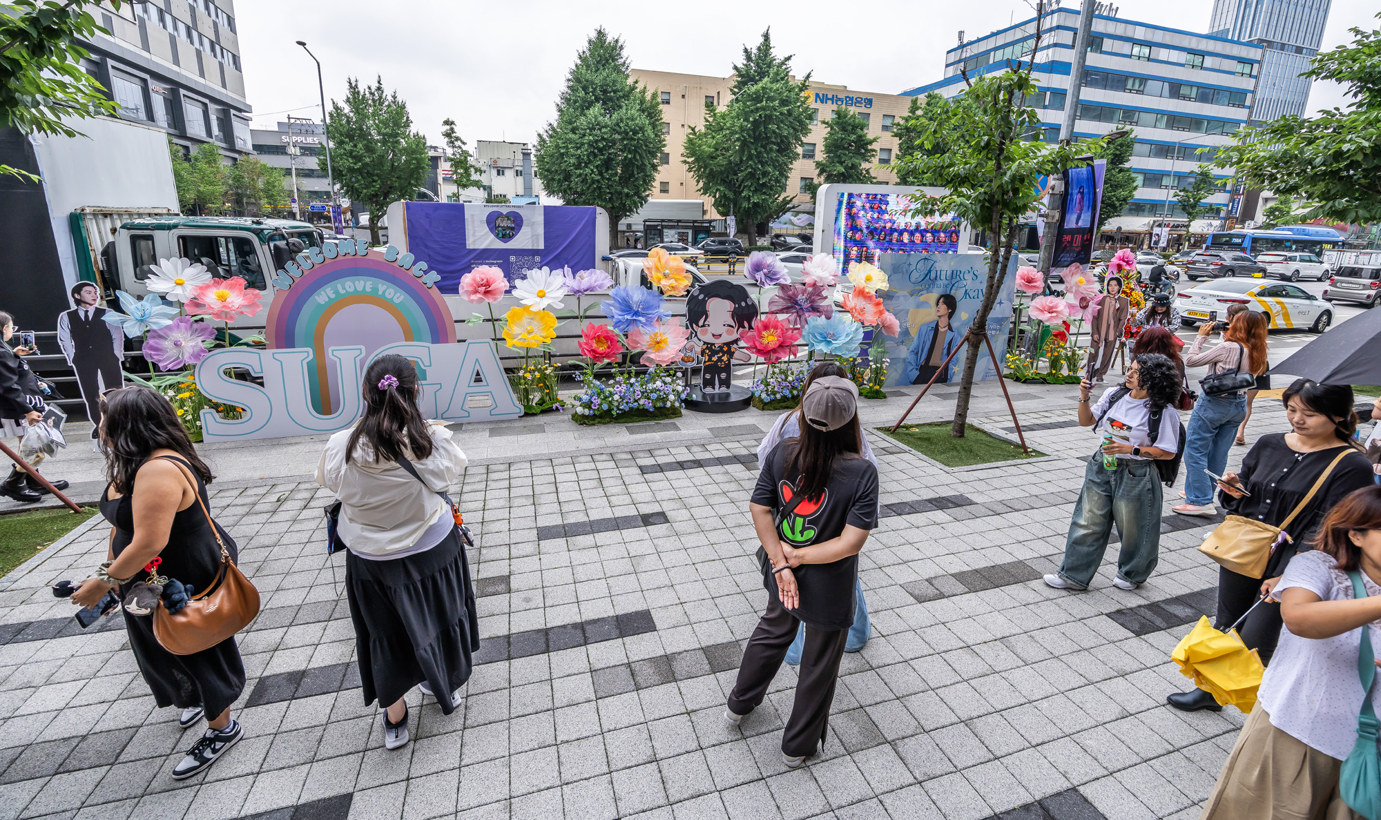 연예;방송;가수;대중가요;아이돌;방탄소년단;BTS;하이브;방탄소년단전역;방탄소년단제대;BTS군복무;하이브사옥;방탄소년단팬;BTS아미;슈가 소집해제