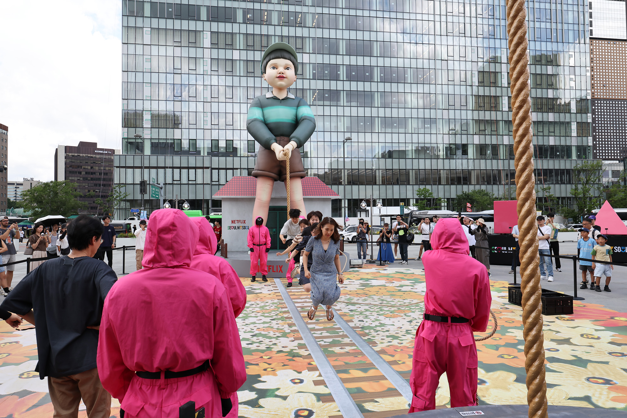 흥행 이어가는 오징어게임 시즌3