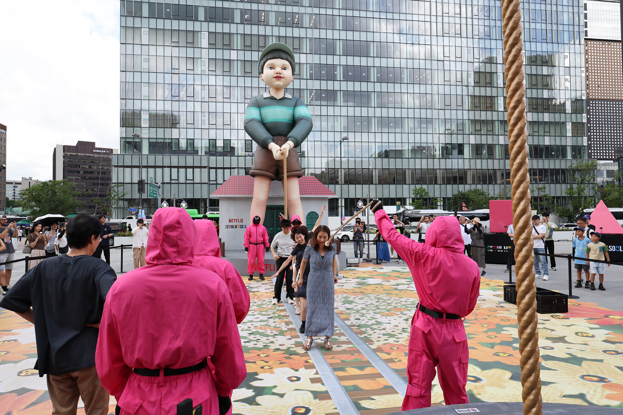 흥행 이어가는 오징어게임 시즌3