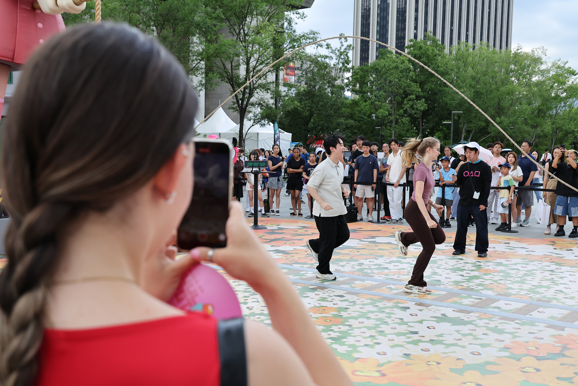 흥행 이어가는 오징어게임 시즌3