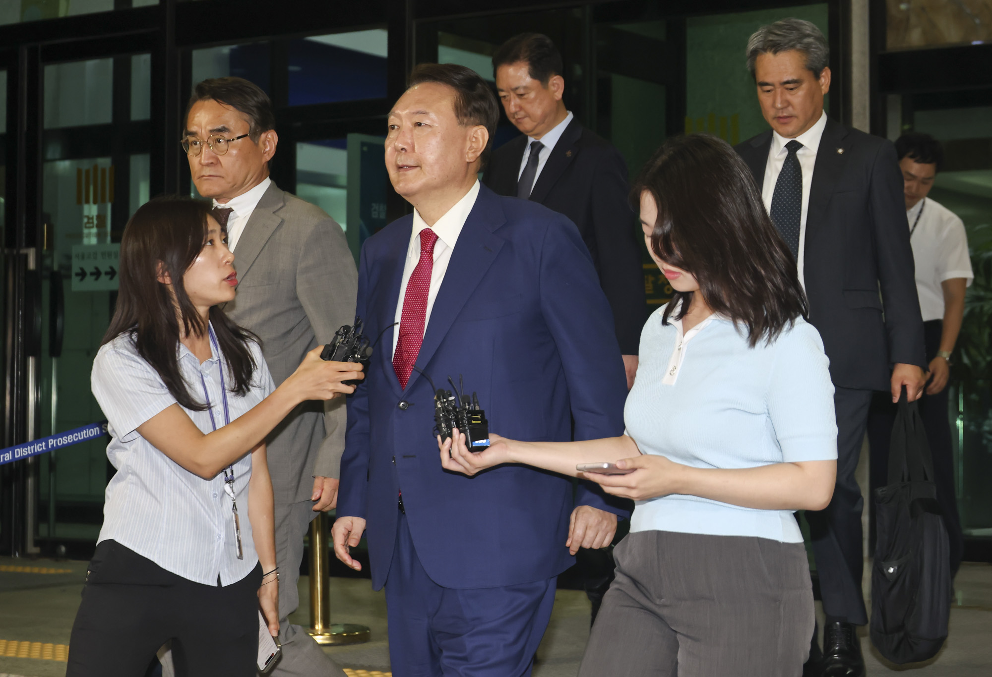 내란특검;윤석열;윤석열귀가;윤석열특검조사;윤석열특검;윤석열고검;윤석열내란특검