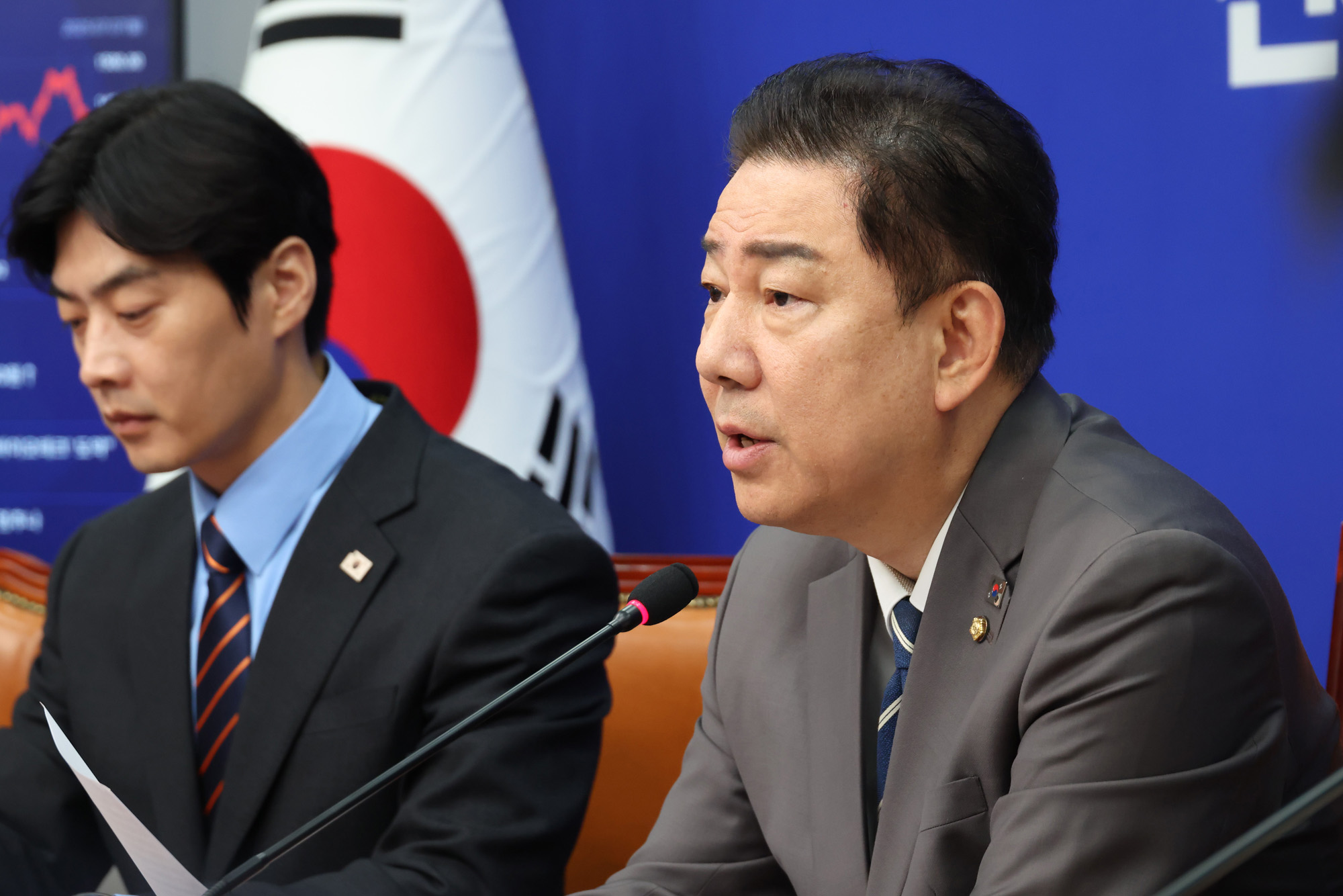 정치;국회;더불어민주당 최고위원회의;김병기