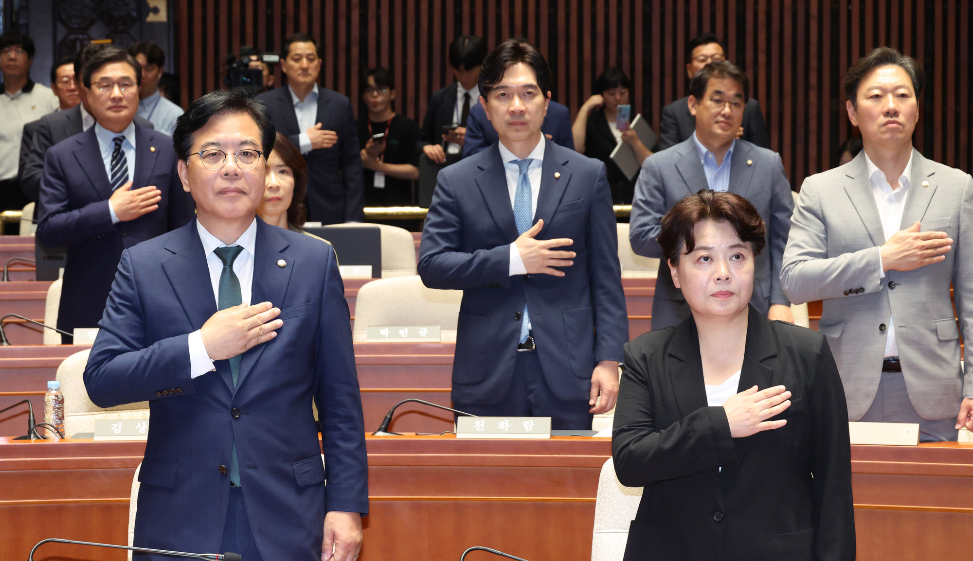 정치;국회;국민의힘혁신위원장;윤희숙;송언석