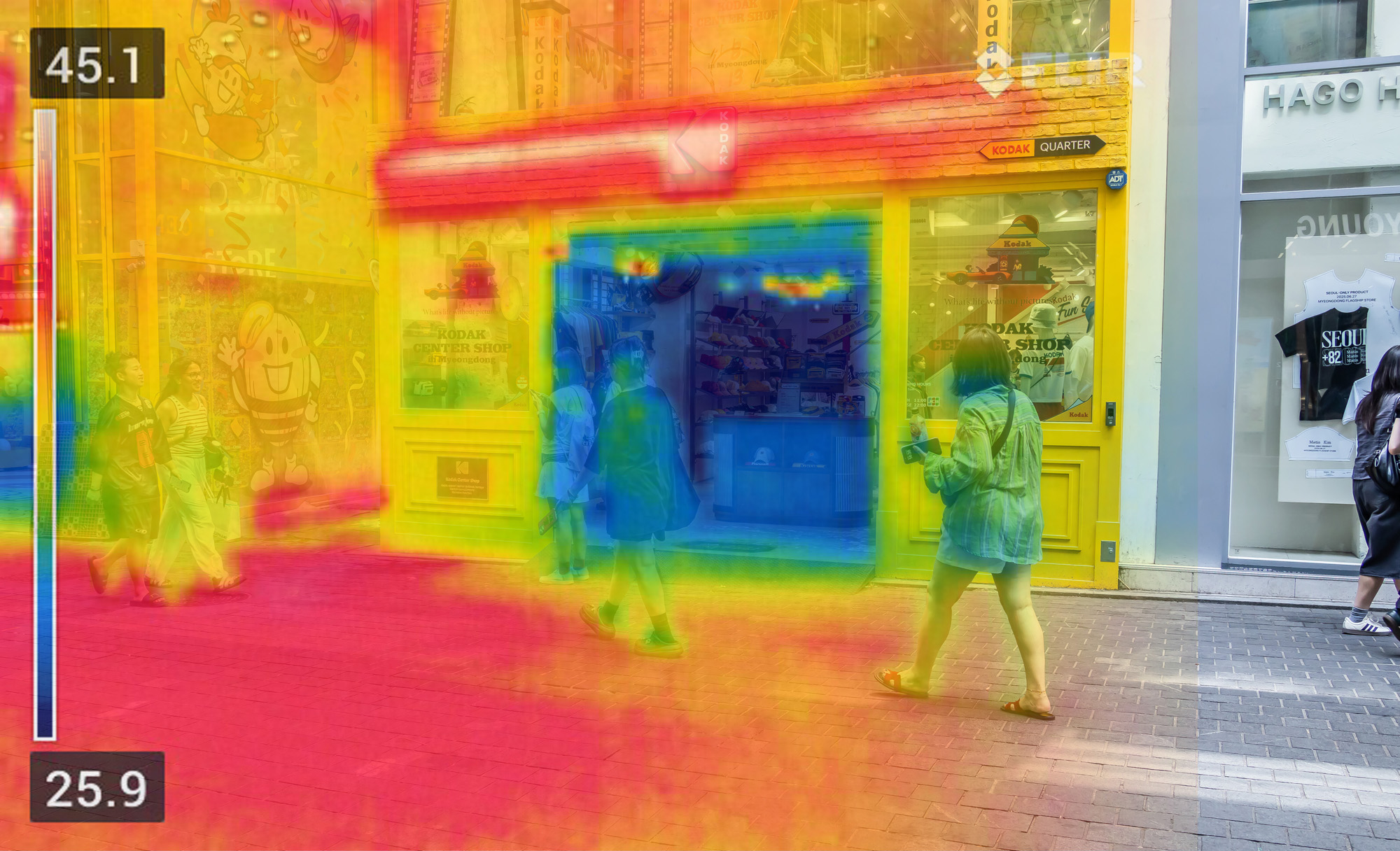 사회;날씨;여름스케치;폭염스케치;폭염경보;개문냉방영업;개문영업;명동상가개문냉방;열화상카메라스케치