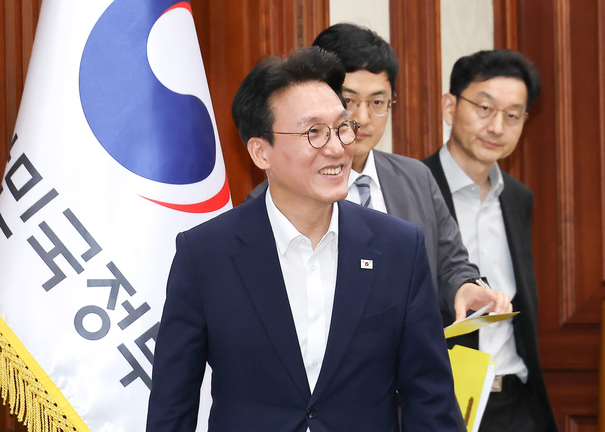 국정현안관계장관 회의 김민석