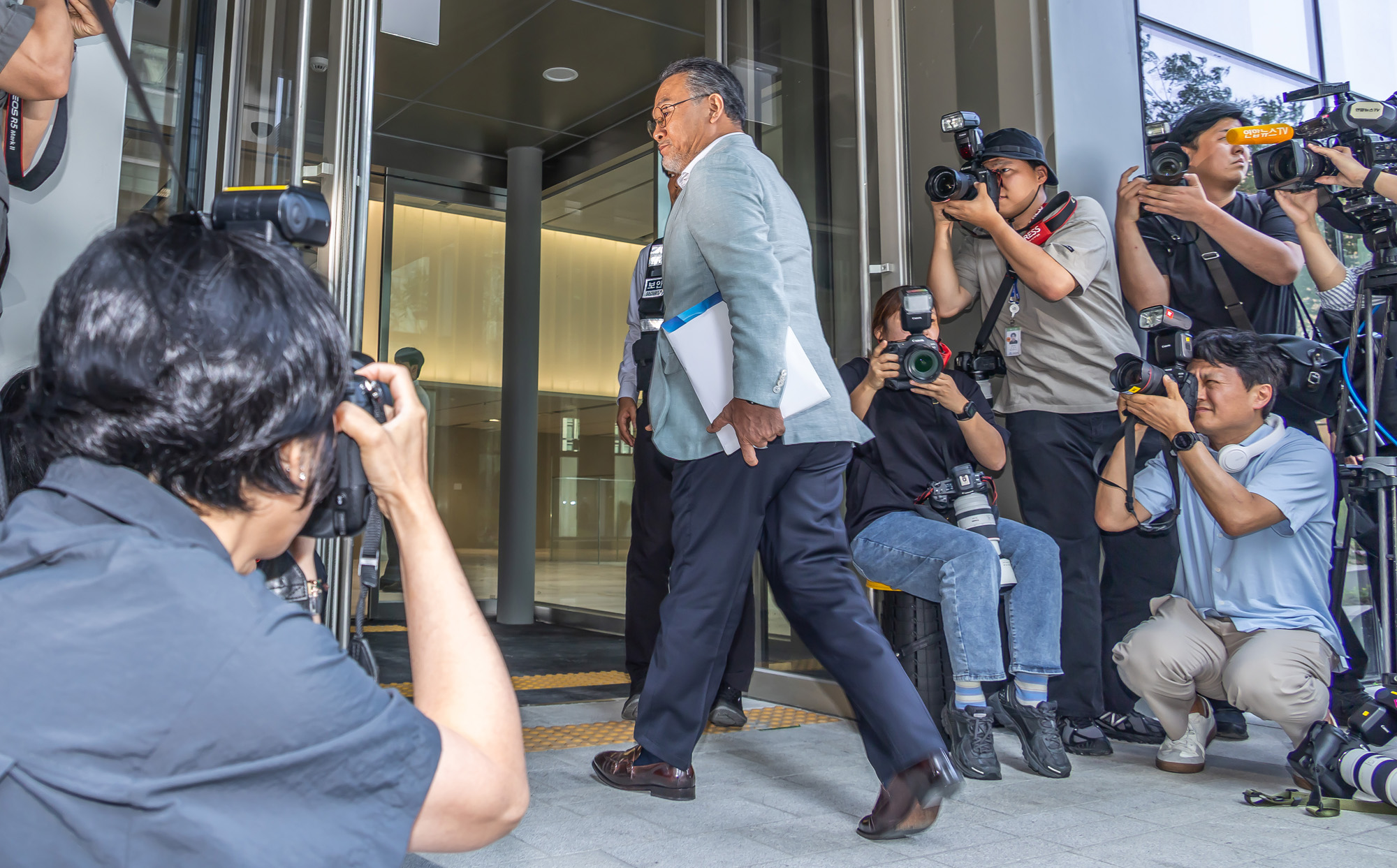 사회;특검;김건희특검;삼부토건;이일준삼부토건회장;김건희특검이일준삼부토건회장소환;KT광화문빌딩