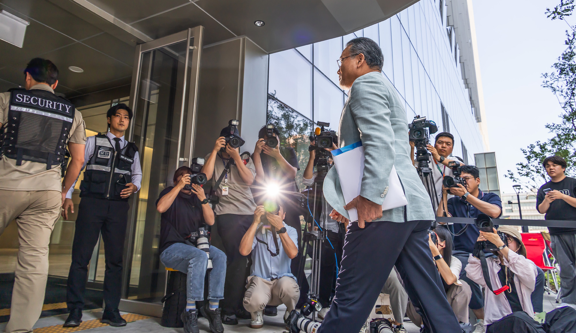 사회;특검;김건희특검;삼부토건;이일준삼부토건회장;김건희특검이일준삼부토건회장소환;KT광화문빌딩