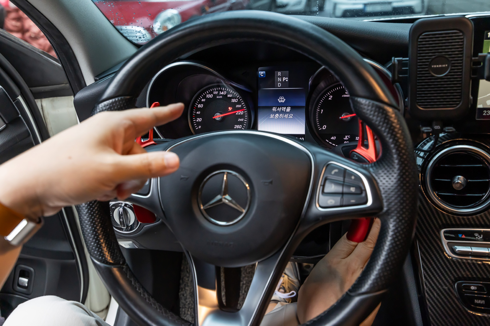 경제;산업;자동차;외제차;수입차;벤츠;메르세데스벤츠;BENZ;벤츠계기판블랙아웃;벤츠차량계기판