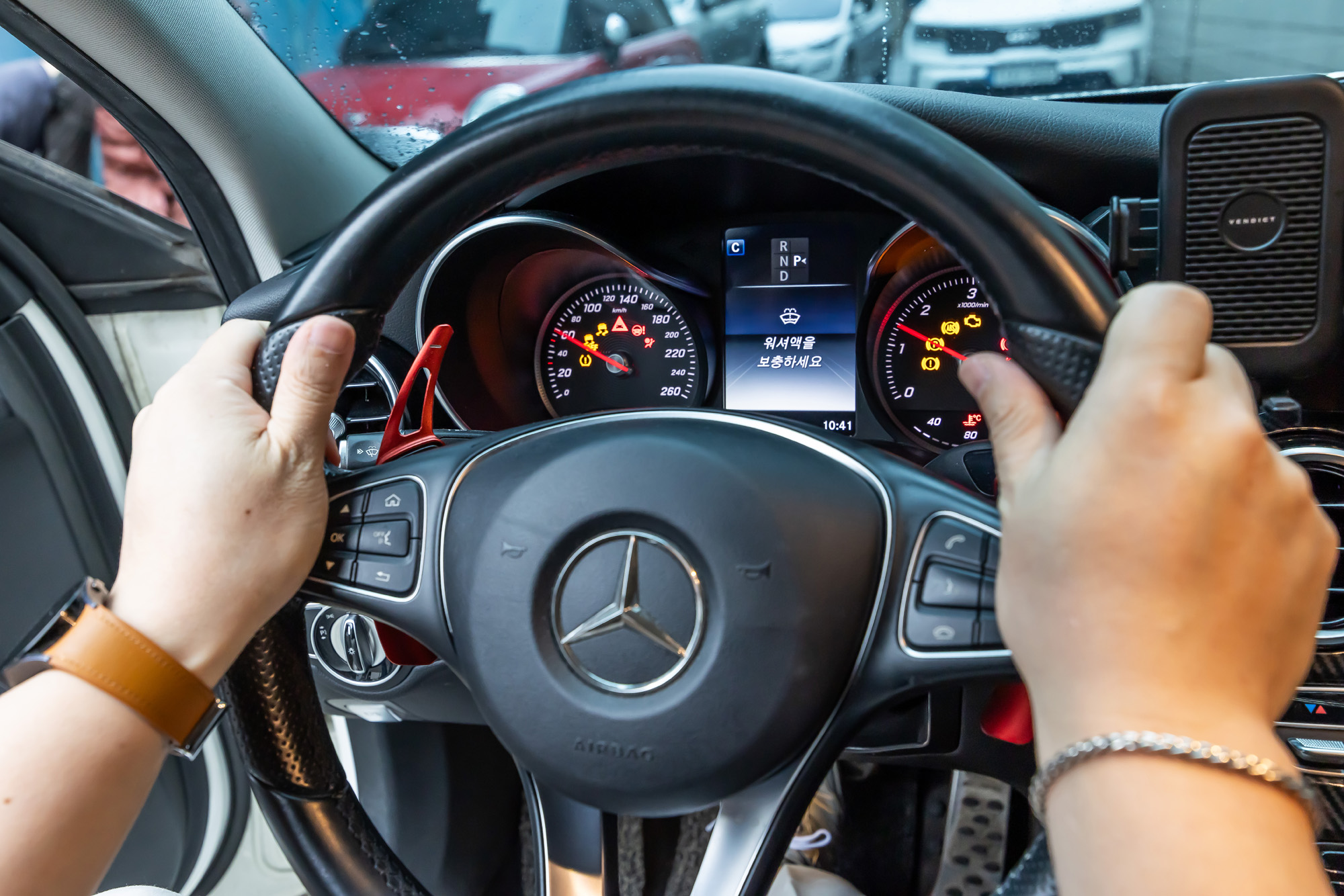 경제;산업;자동차;외제차;수입차;벤츠;메르세데스벤츠;BENZ;벤츠계기판블랙아웃;벤츠차량계기판