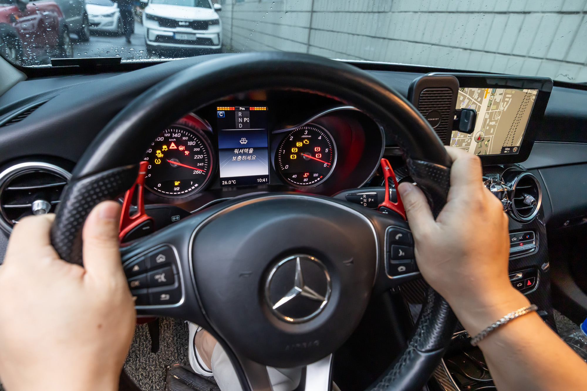 경제;산업;자동차;외제차;수입차;벤츠;메르세데스벤츠;BENZ;벤츠계기판블랙아웃;벤츠차량계기판