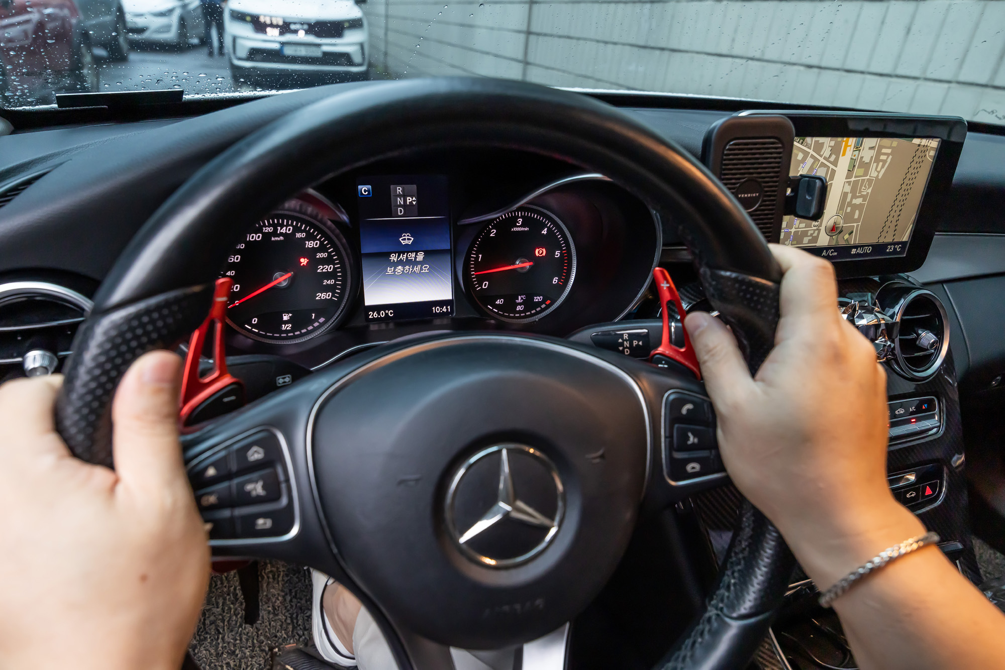 경제;산업;자동차;외제차;수입차;벤츠;메르세데스벤츠;BENZ;벤츠계기판블랙아웃;벤츠차량계기판