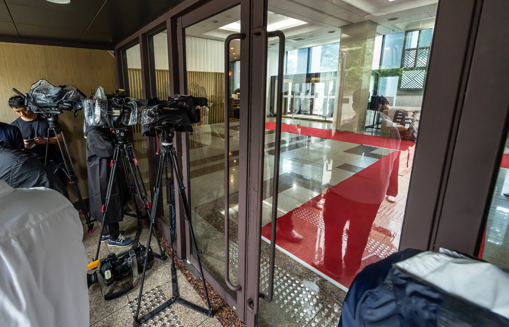 사회;사건사고;건진법사청탁의혹;김건희특검;통일교;김건희특검통일교압수수색;통일교용산본부;통일교서울본부;세계평화통일가정연합 한국본부