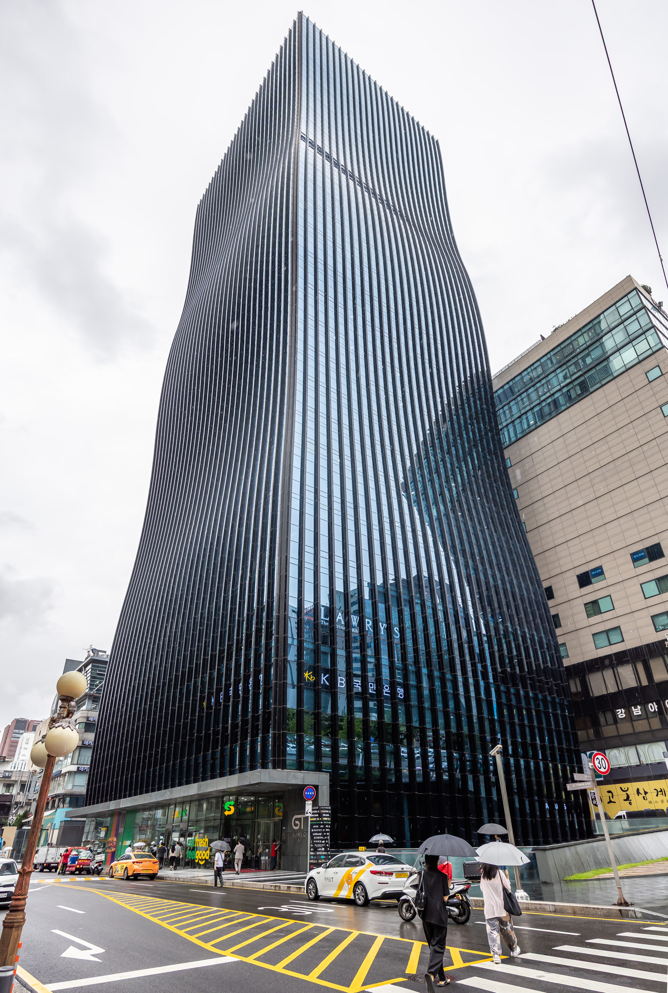 경제;기업;사업및무형재산권중개업;아이디어허브;지적재산권투자;지적재산권보유;지적재산권컨설팅;지적재산권임대;GT타워