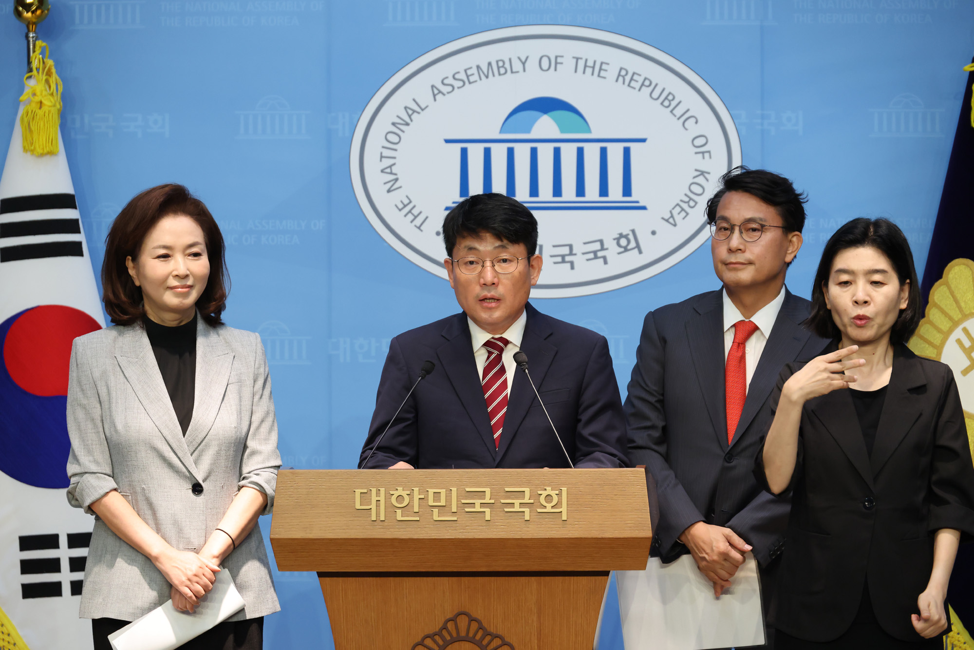 정치;국회;윤상현;김민전;도태우;국민재단빛