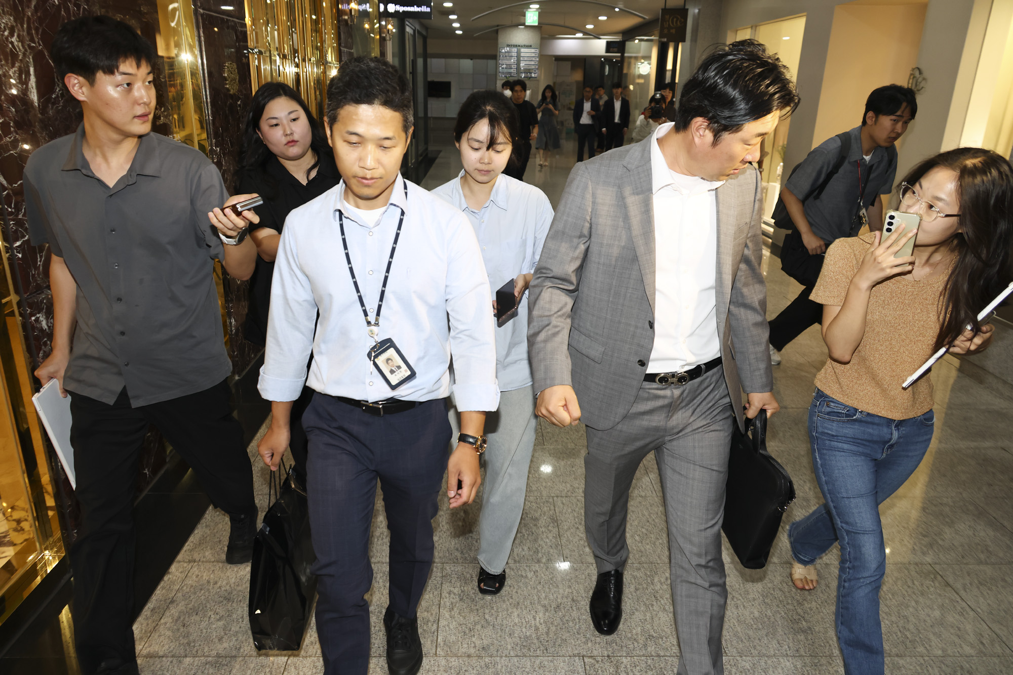 김건희특검;압수수색;아크로비스타압수수색;코바나컨텐츠압수수색;특검;특검압수수색